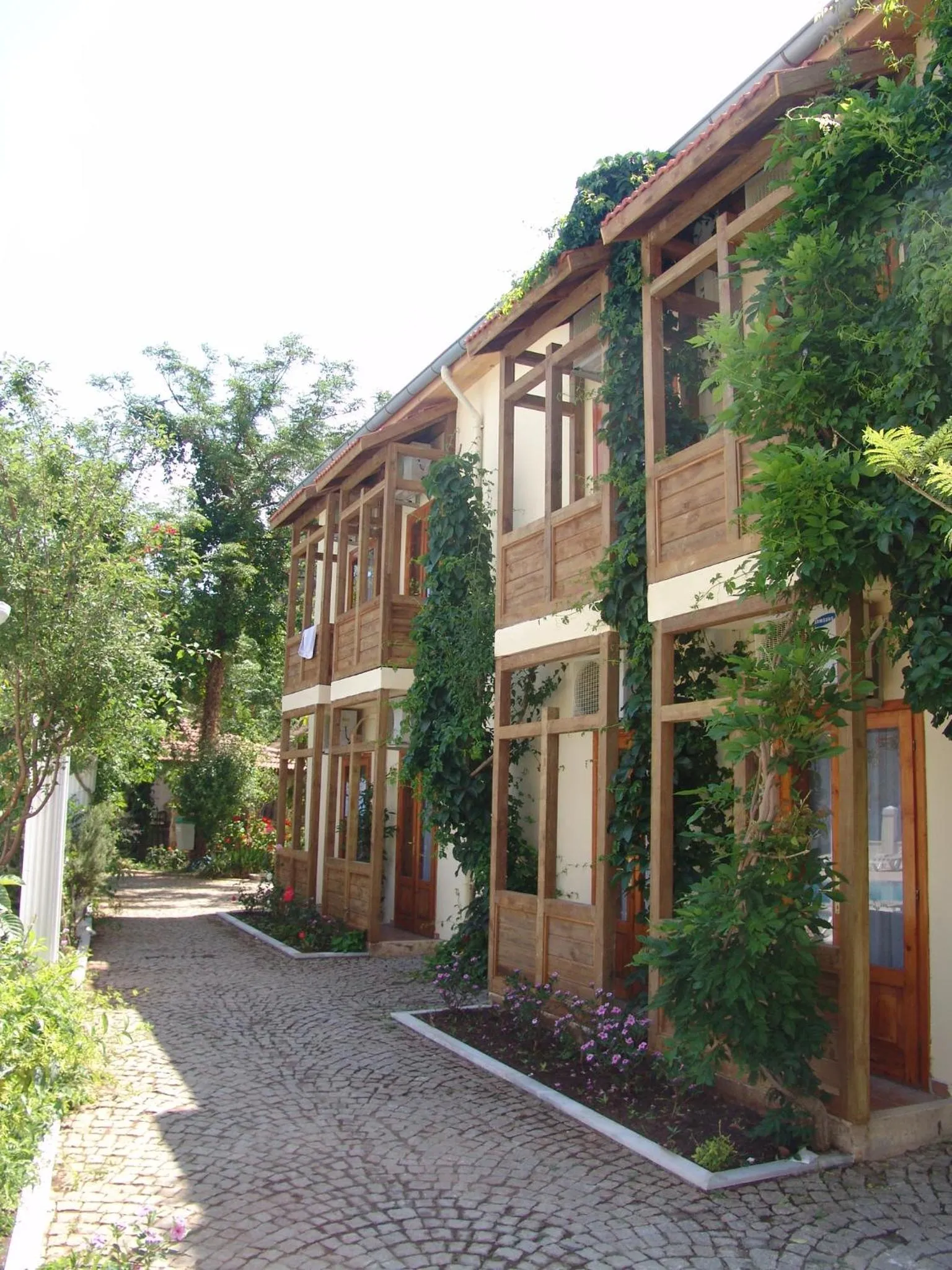 Property building in Ford Hotel