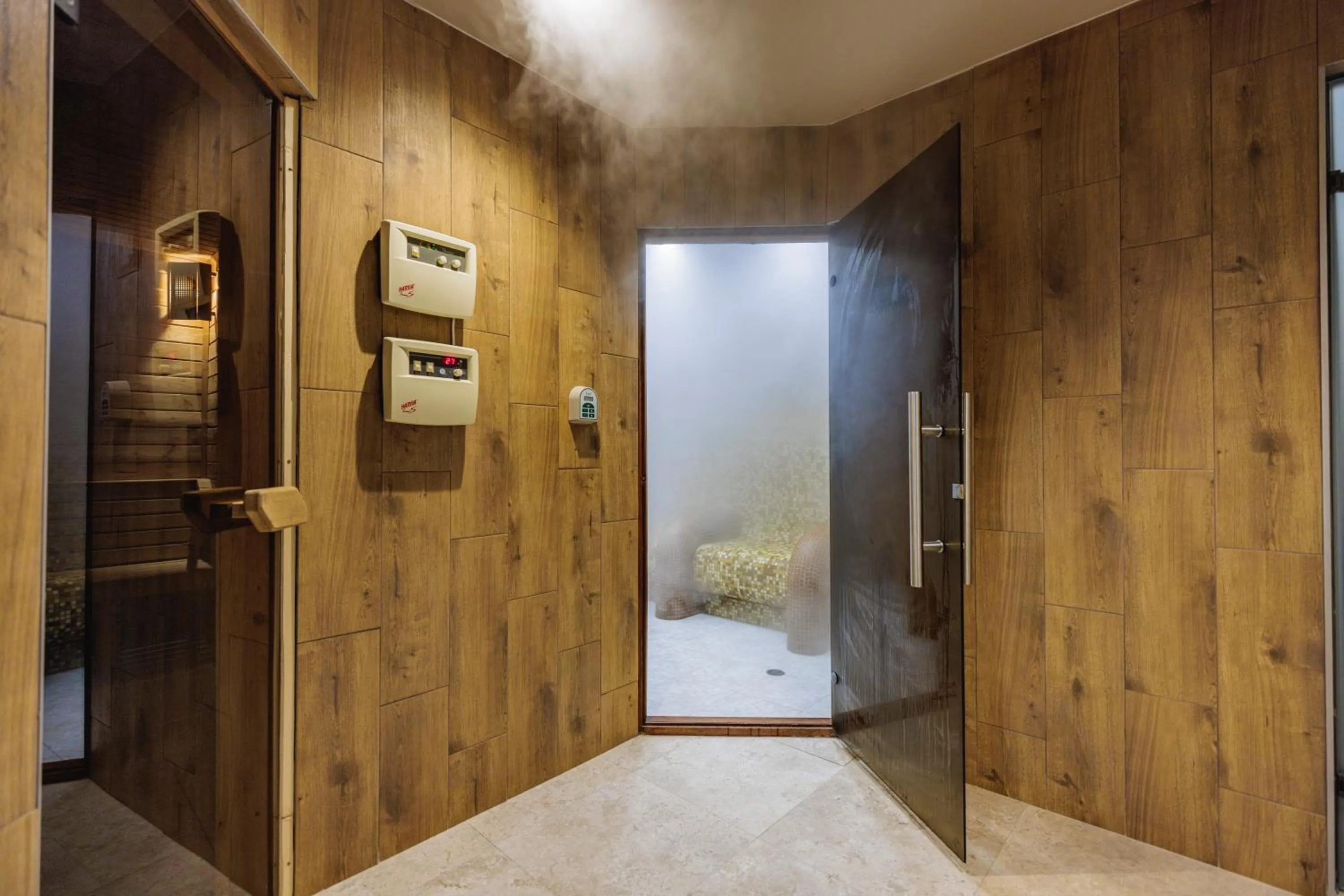 Sauna in Iglika Hotel & Villas Borovets