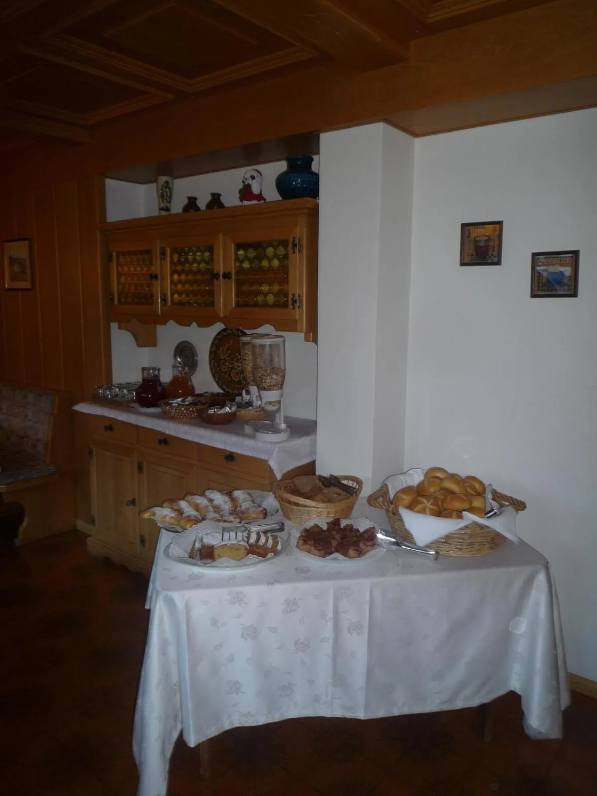 Food and drinks in Hotel Garni Morene