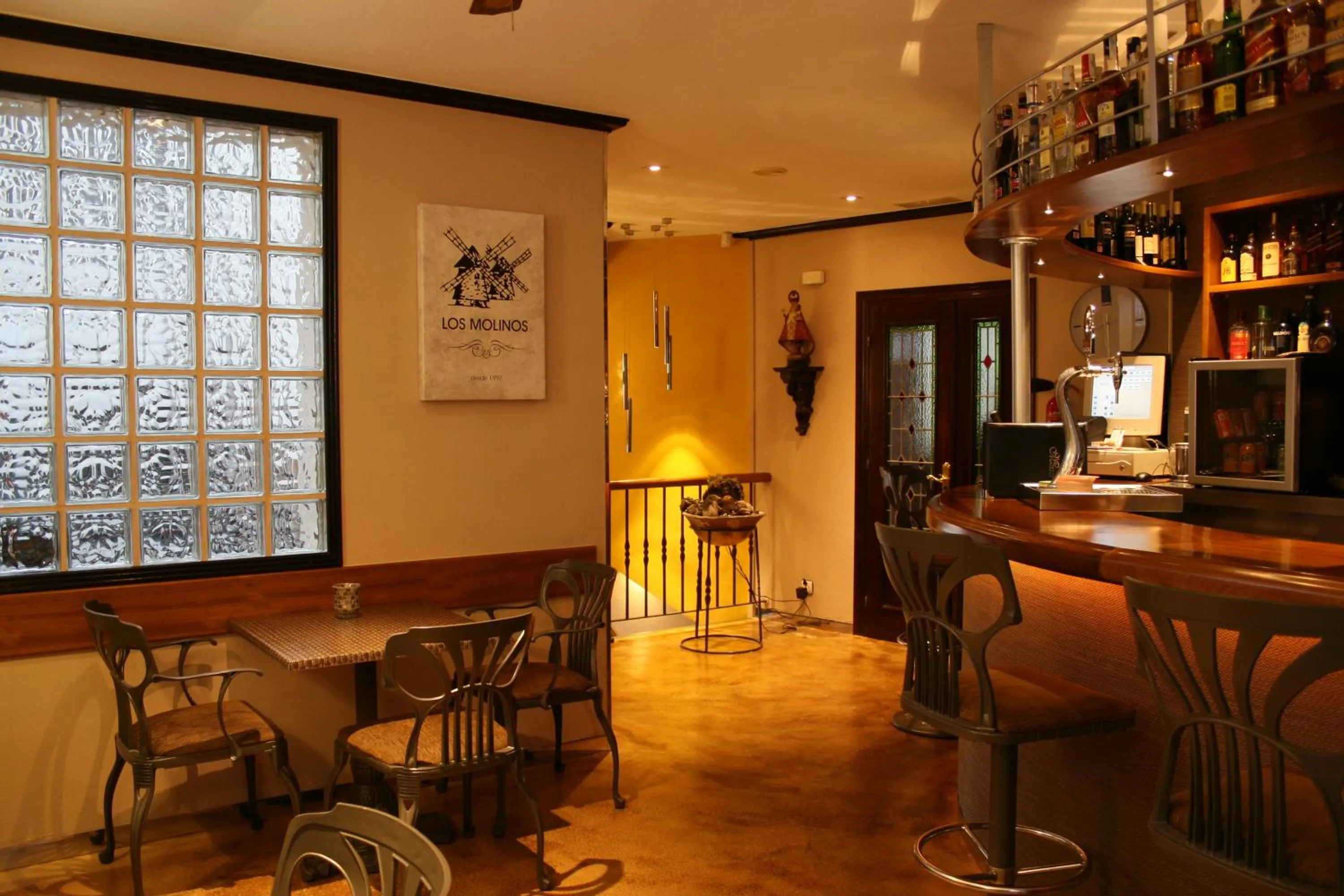 Restaurant/places to eat in Hotel Los Molinos