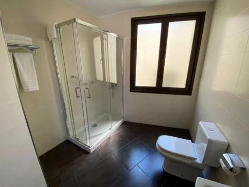 Bathroom in Hotel Los Molinos
