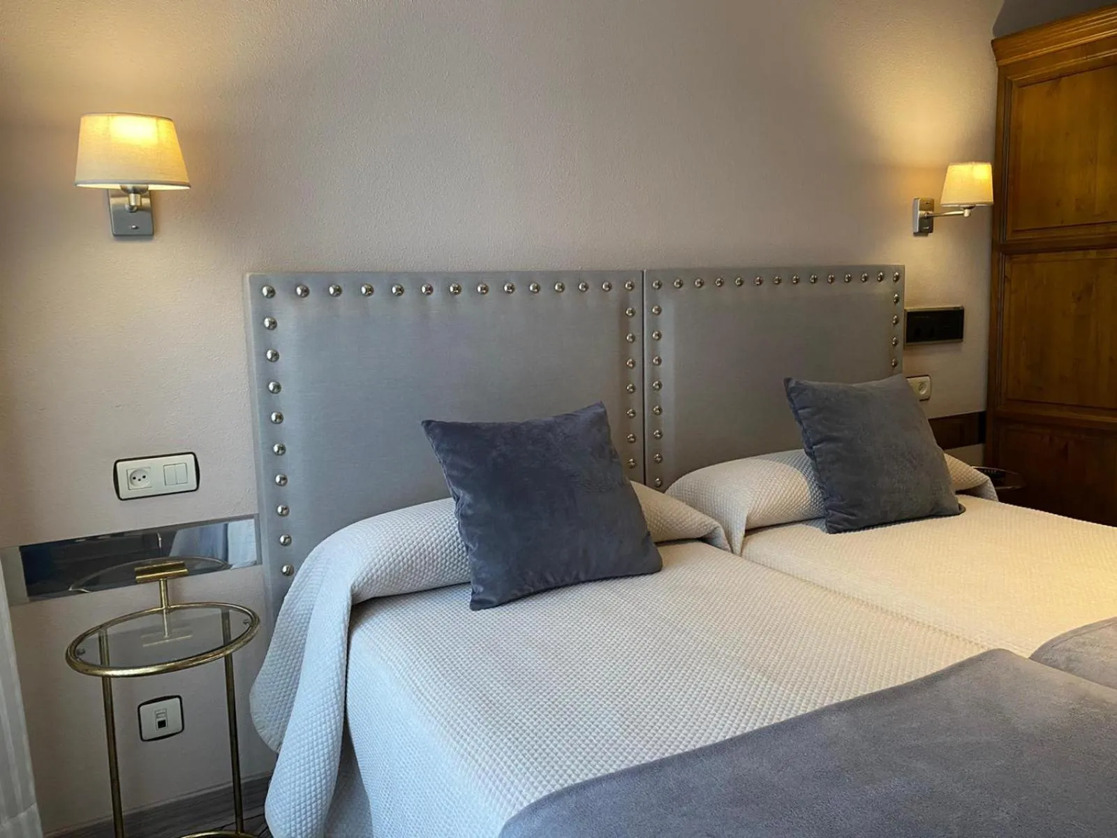 Bed in Hotel Los Molinos