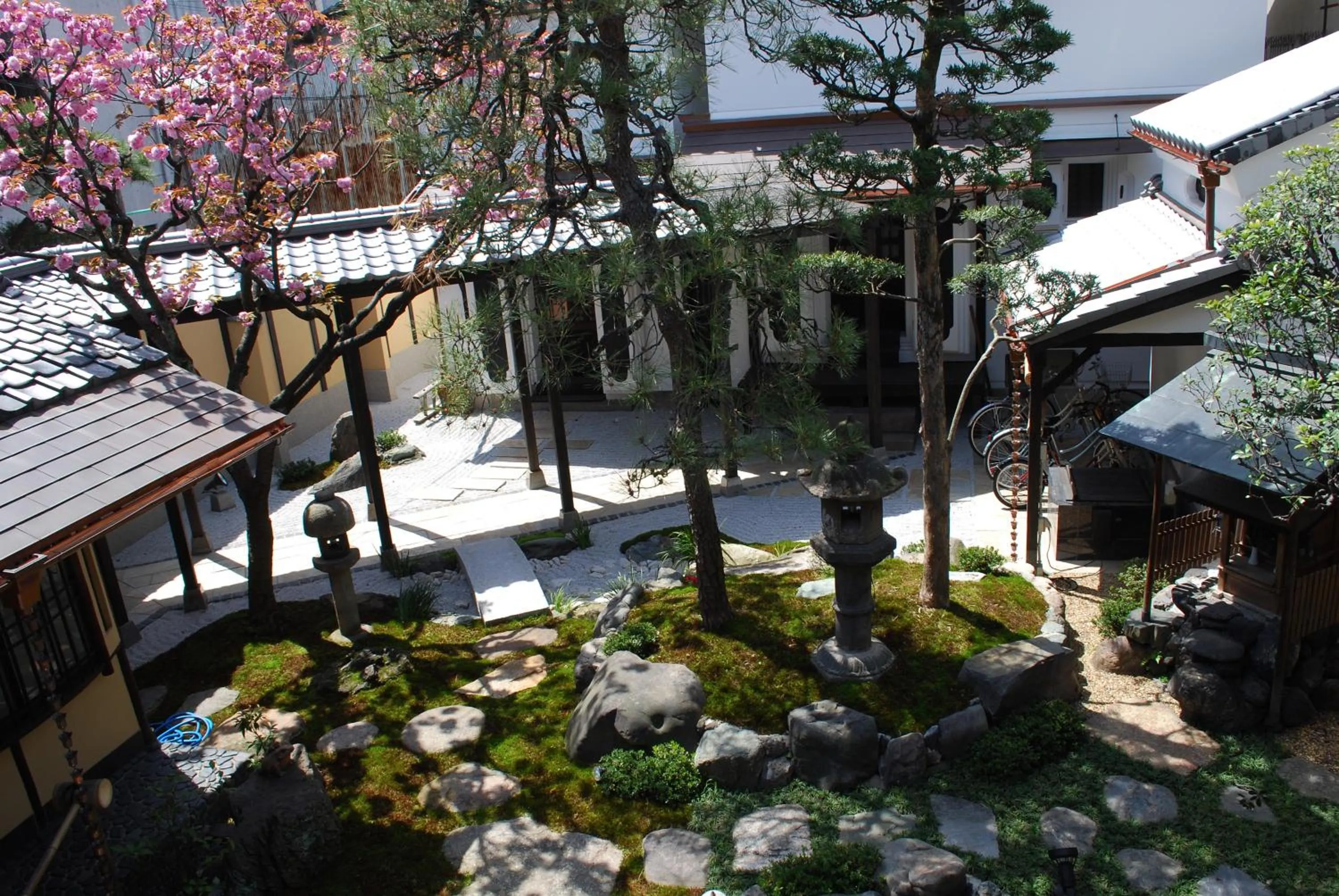 Garden in ShikiShiki Shinra