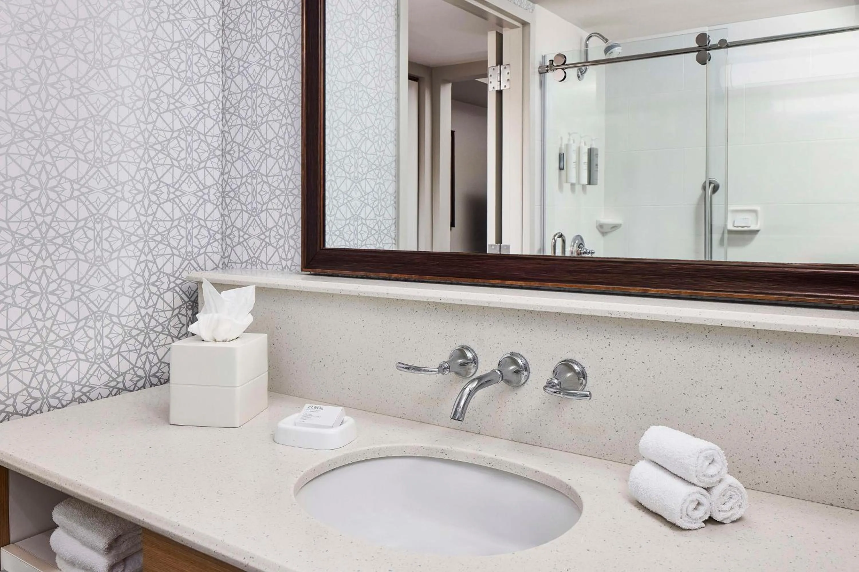 Bathroom in Hampton Inn & Suites Hershey Near the Park