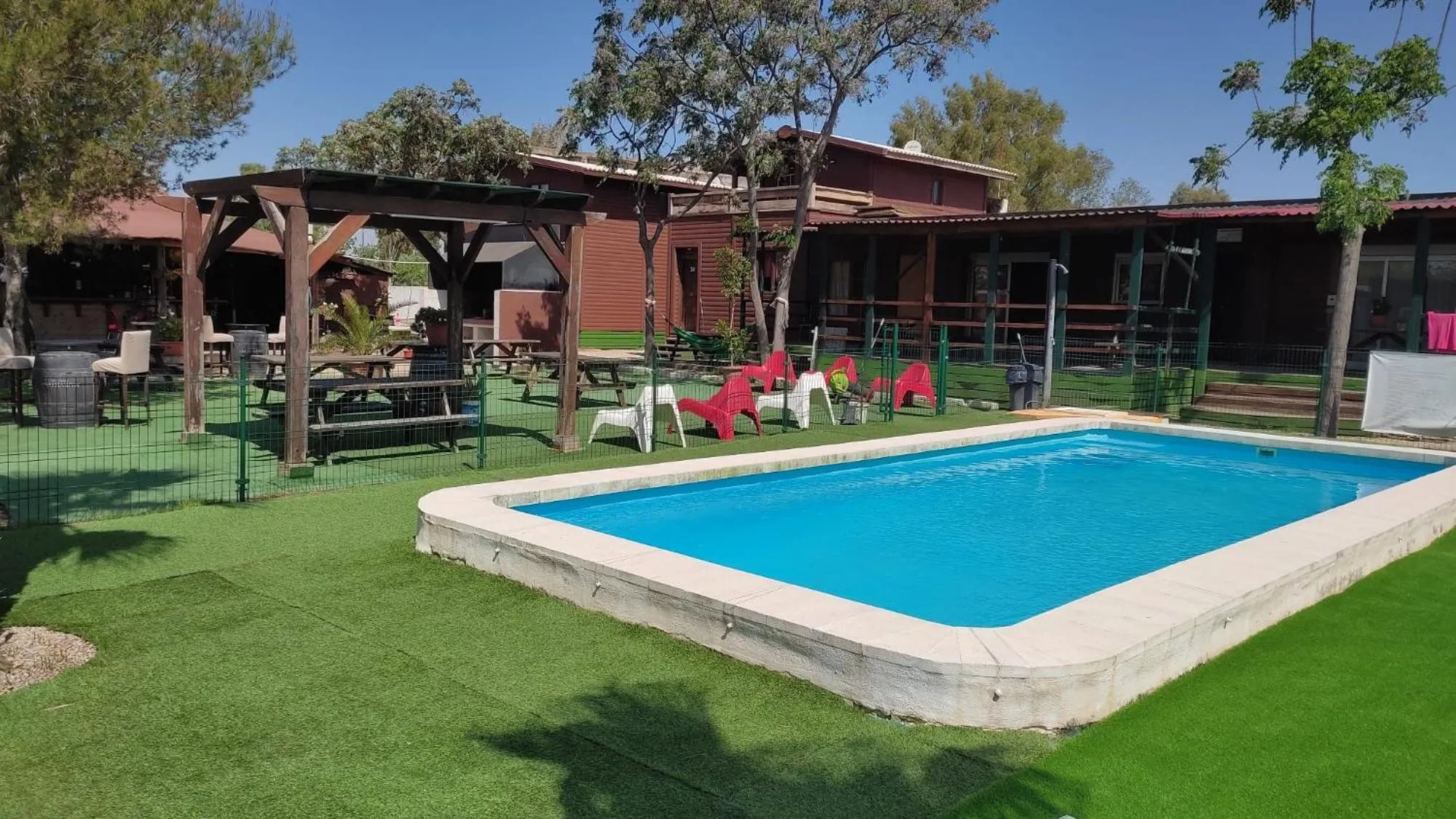 Swimming pool in Bungalows Park Albufera
