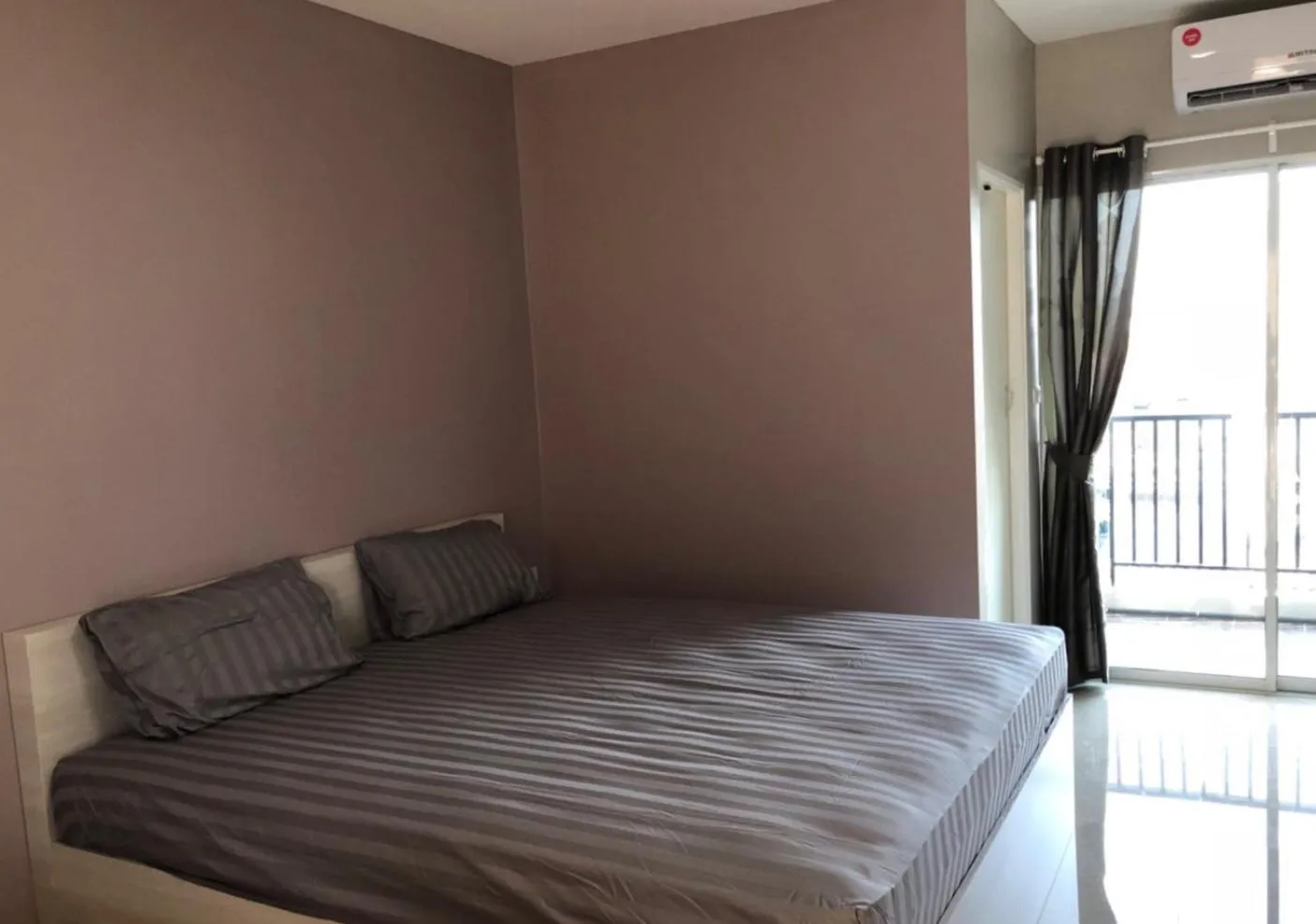 Bed in H12, The Stylish Apartment