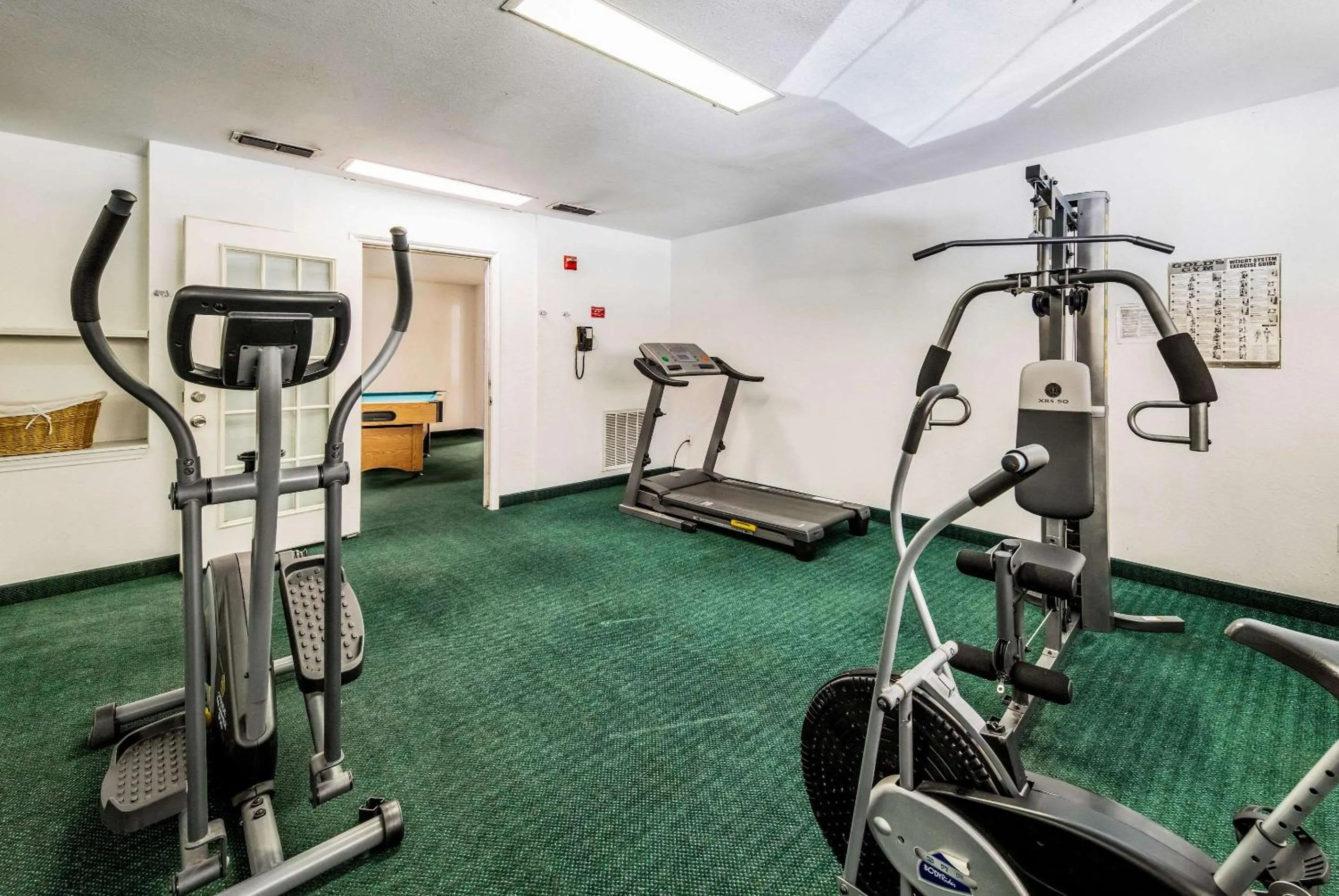 Fitness centre/facilities in Rodeway Inn Decatur