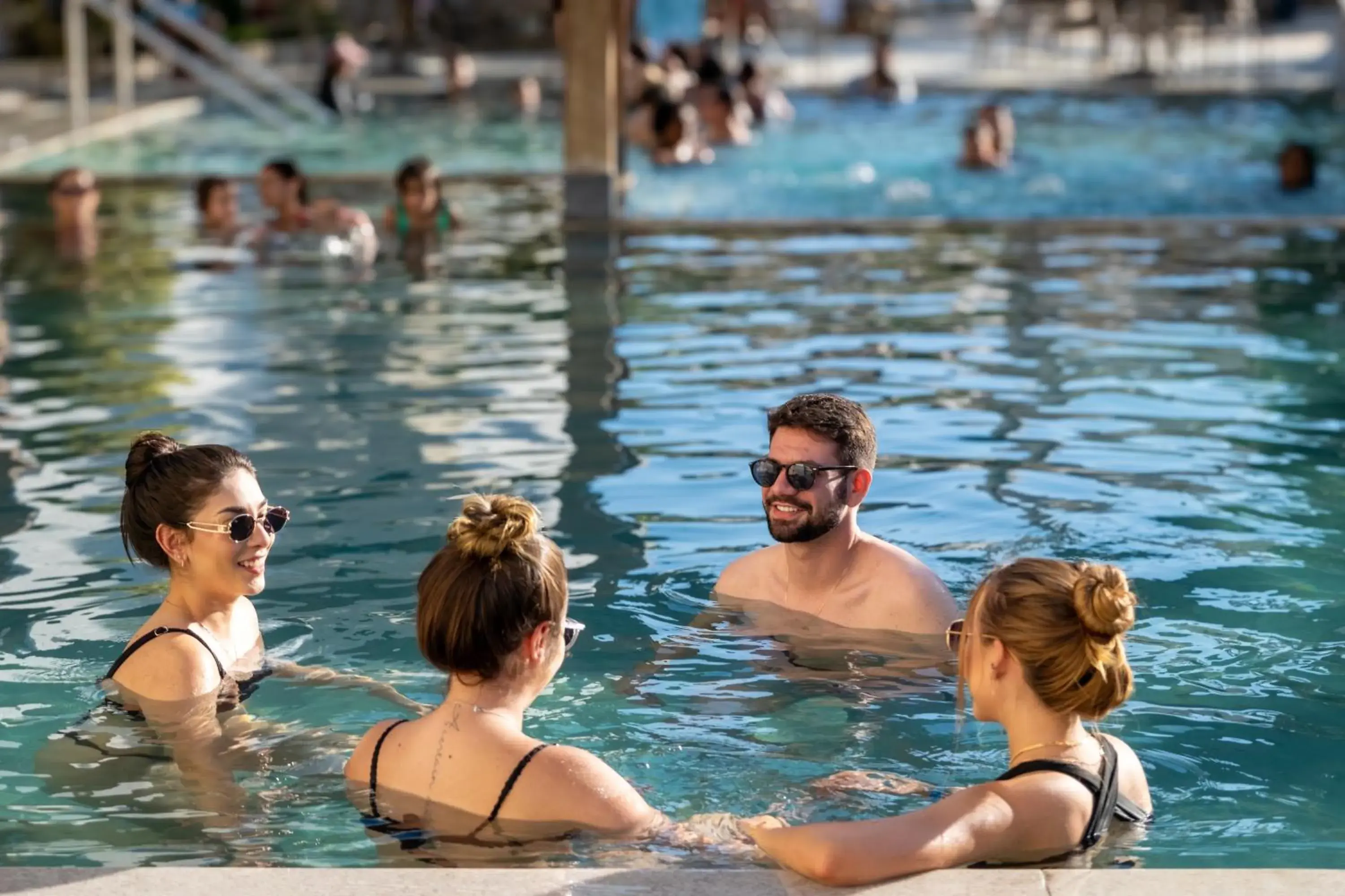 Swimming pool in Hotel Morada do Sol Swimming pool in Hotel Morada do Sol