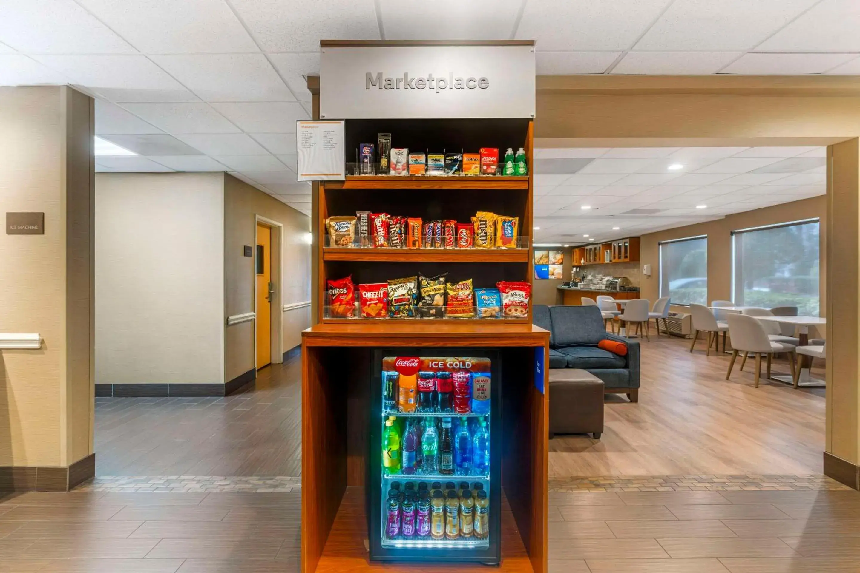 Lobby or reception in Comfort Suites Wilmington near Downtown Lobby or reception in Comfort Suites Wilmington near Downtown