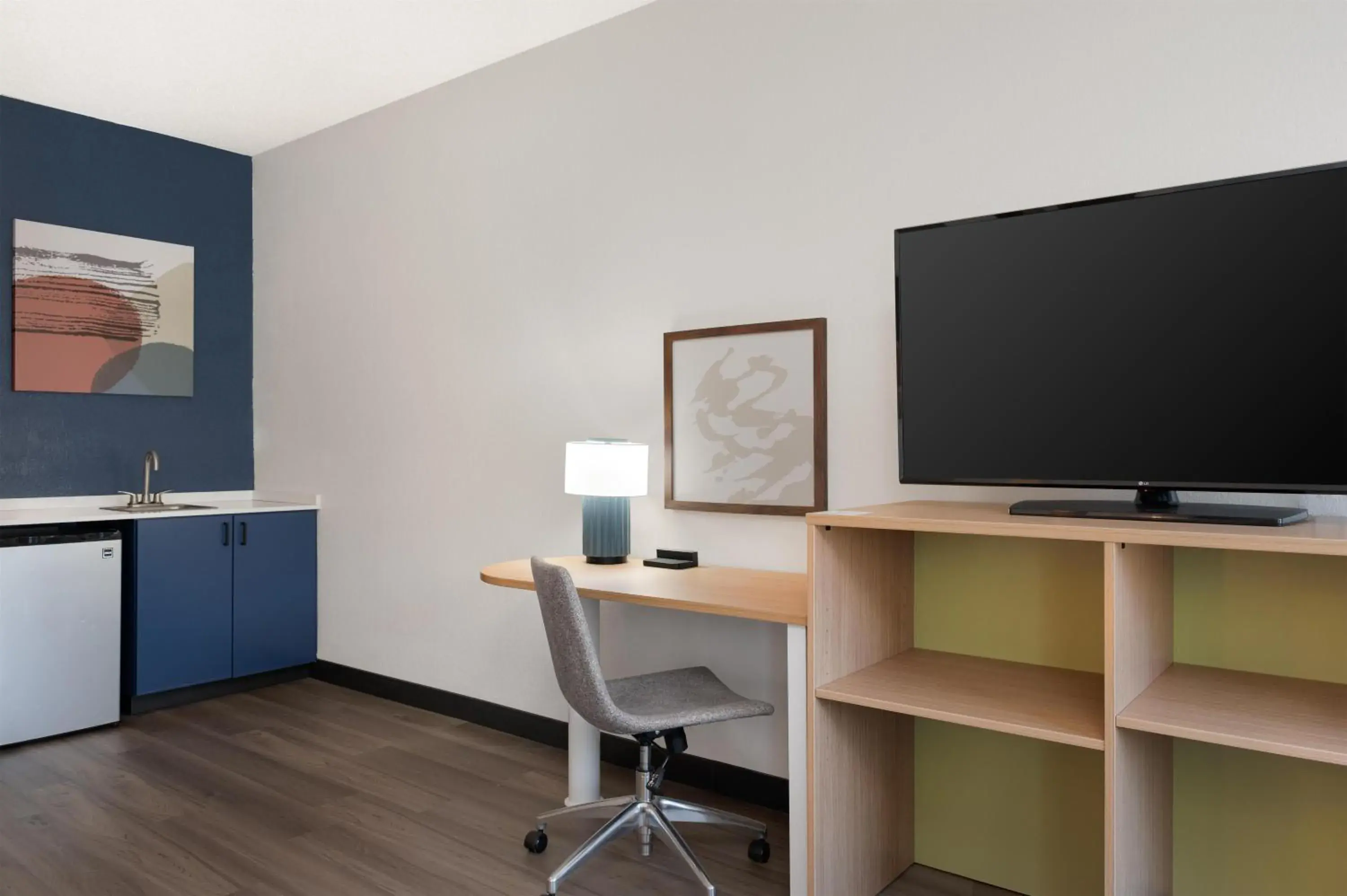 Bedroom in Spark By Hilton Wilmington Bedroom in Spark By Hilton Wilmington