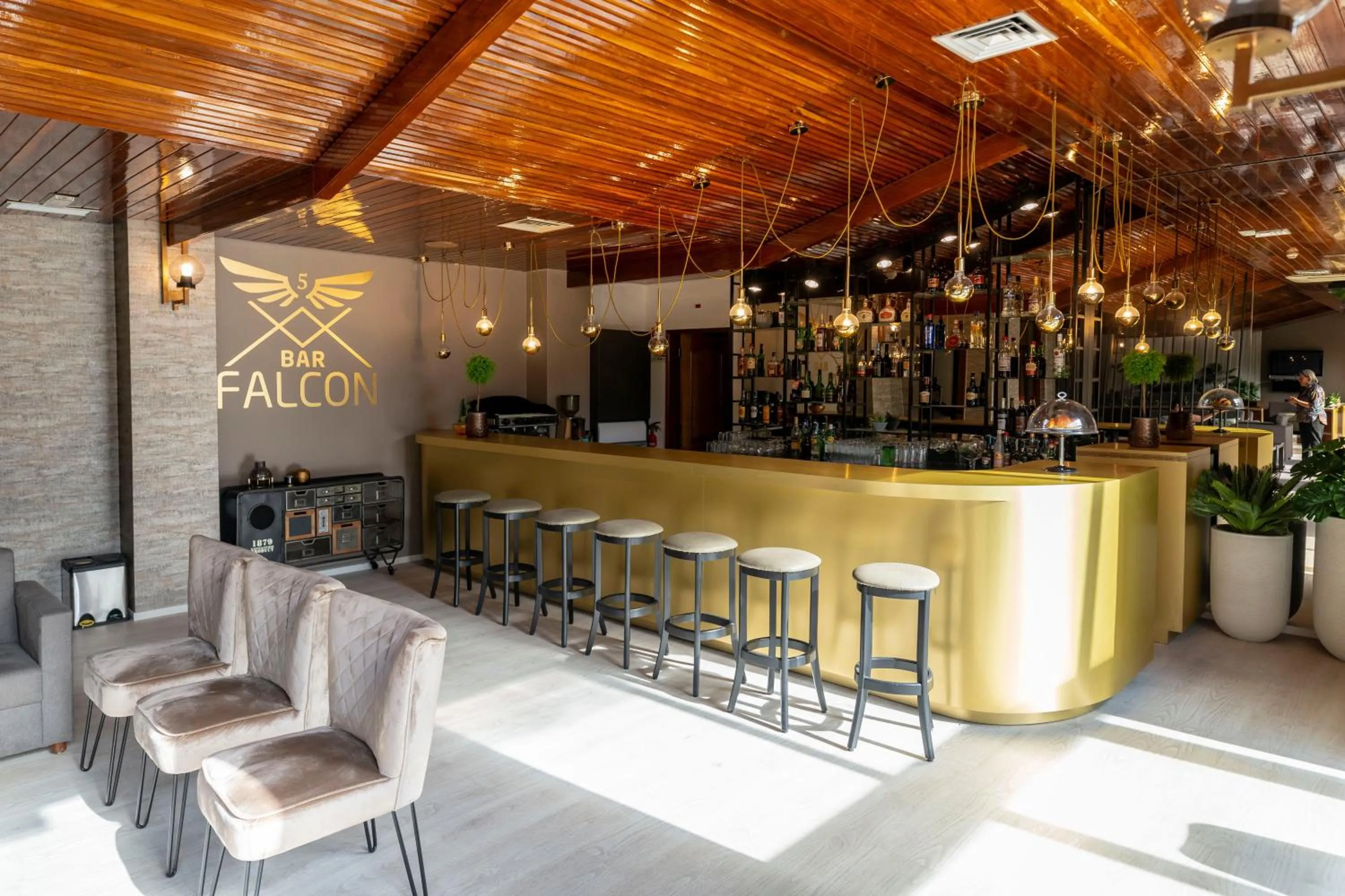 Lounge or bar in D. Afonso Hotel & SPA