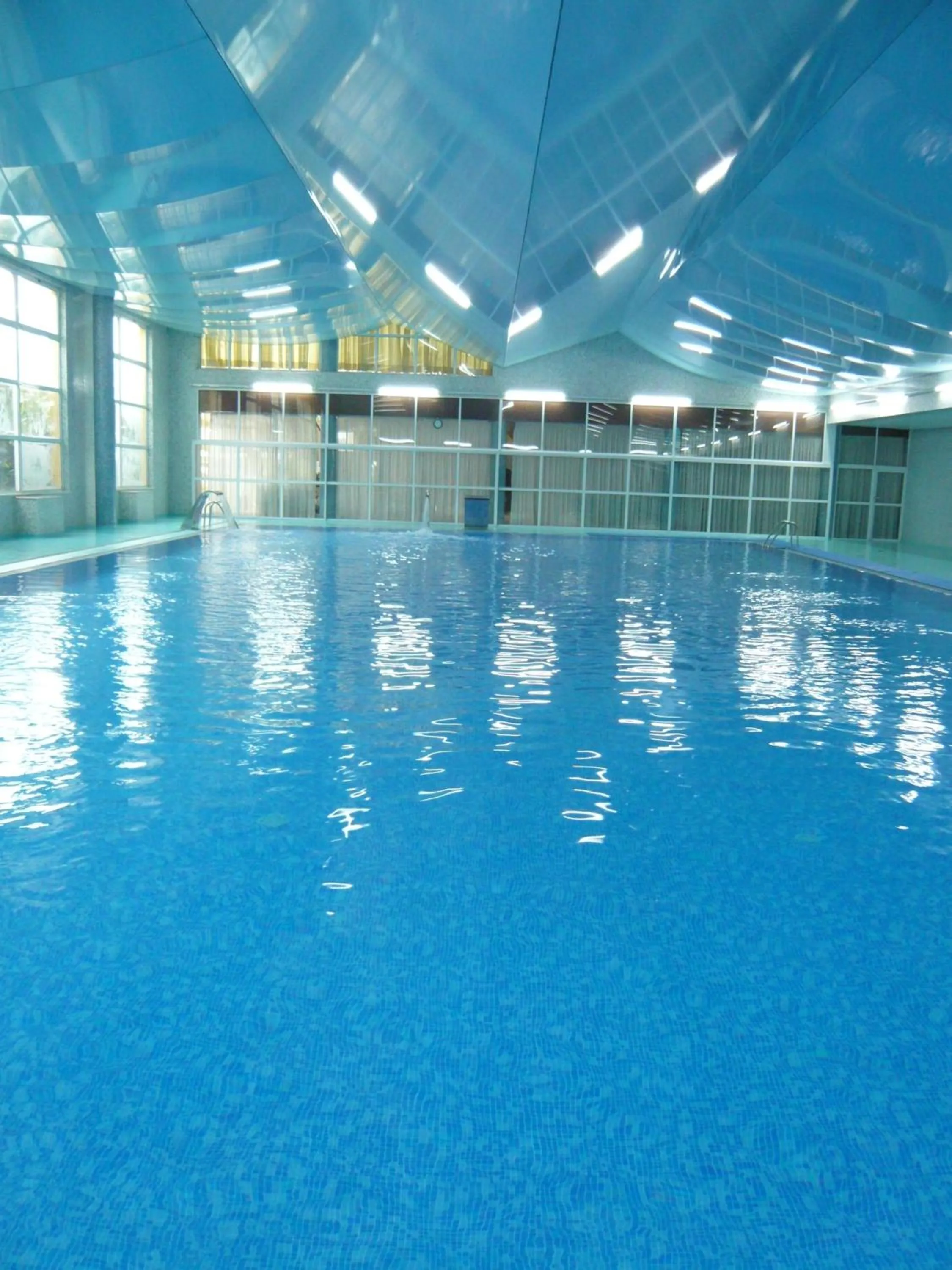 Swimming pool in D. Afonso Hotel & SPA