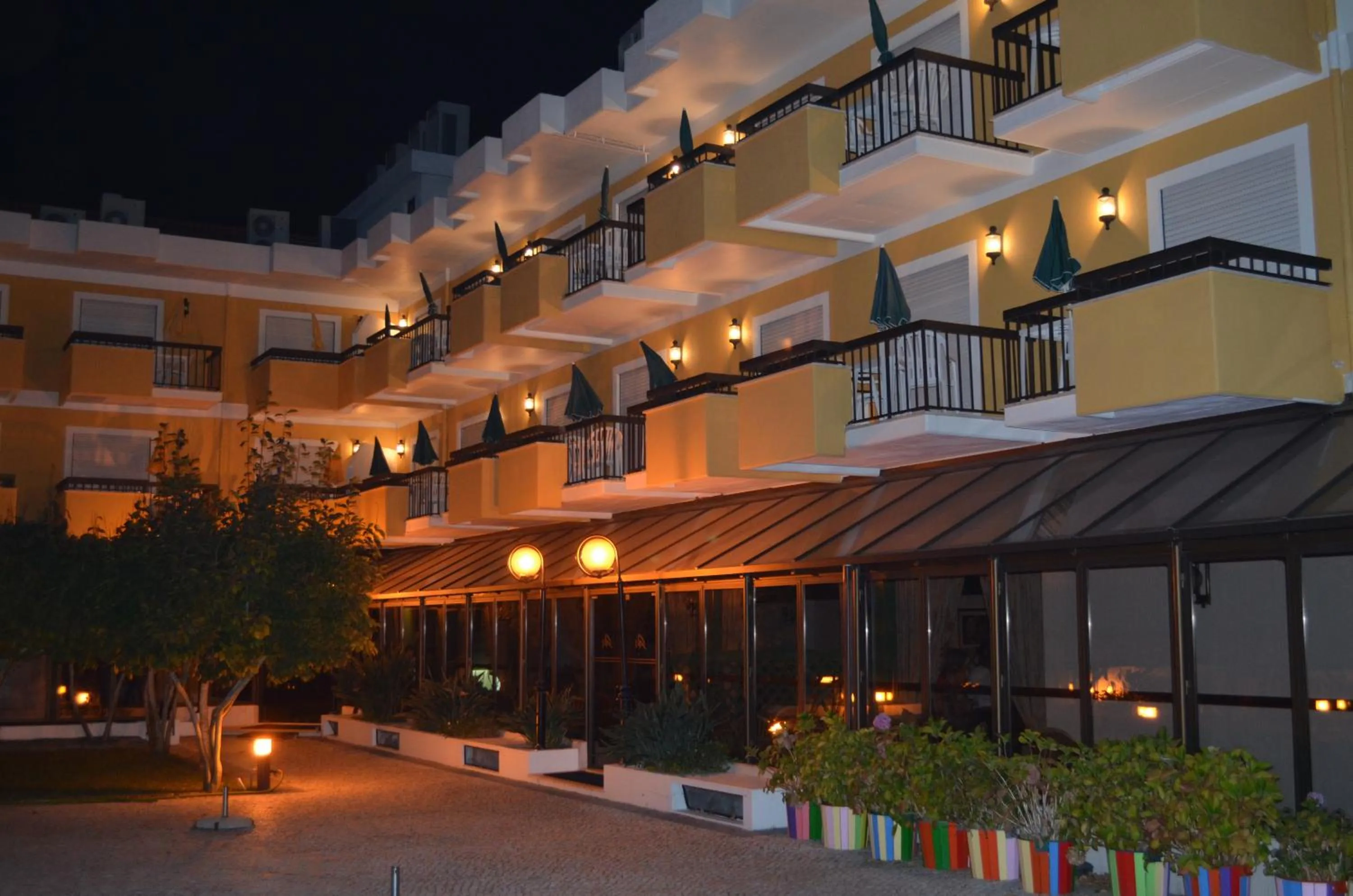 Facade/entrance in D. Afonso Hotel & SPA