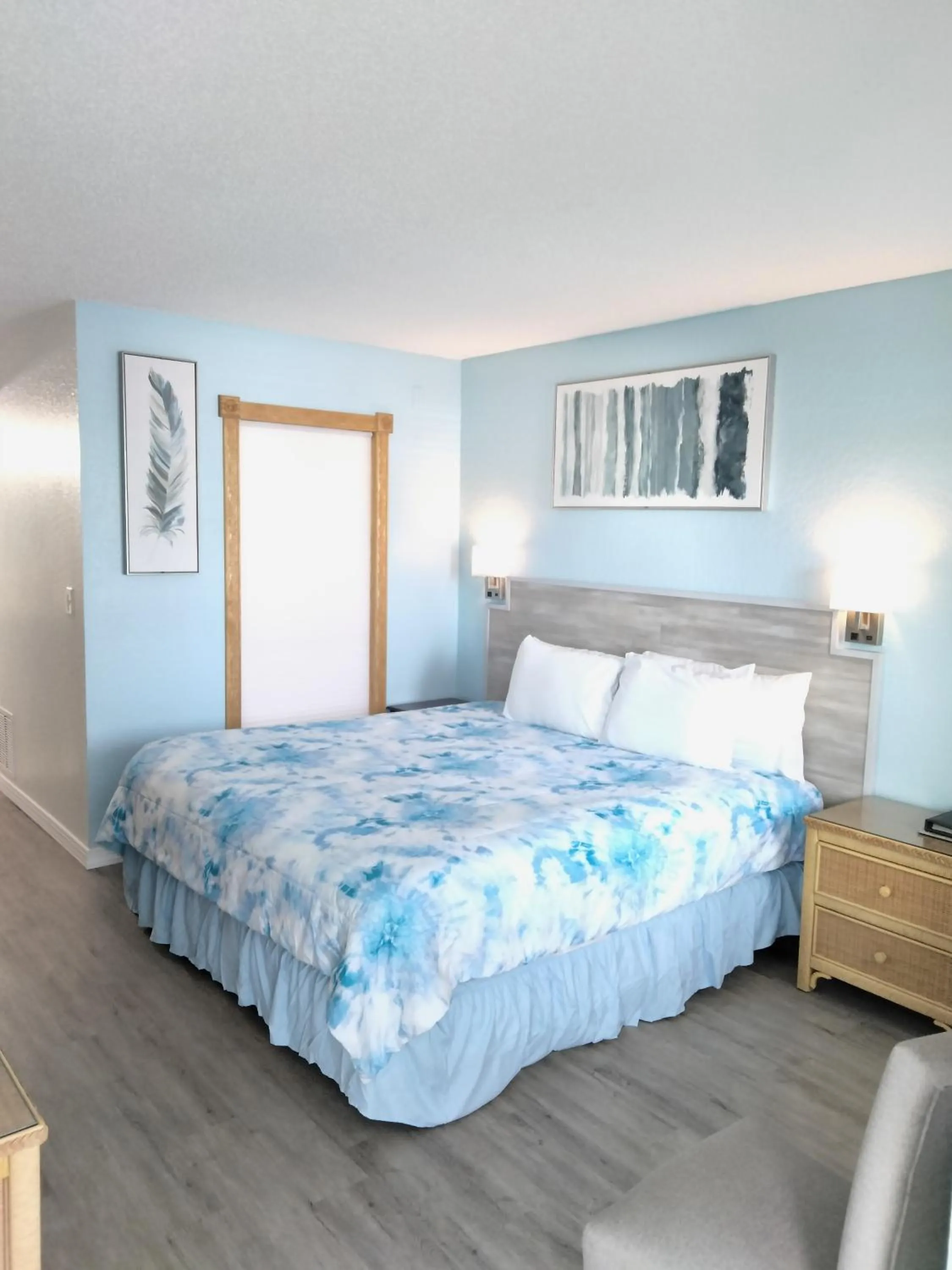 Bed in Historic Inn - Saint Augustine