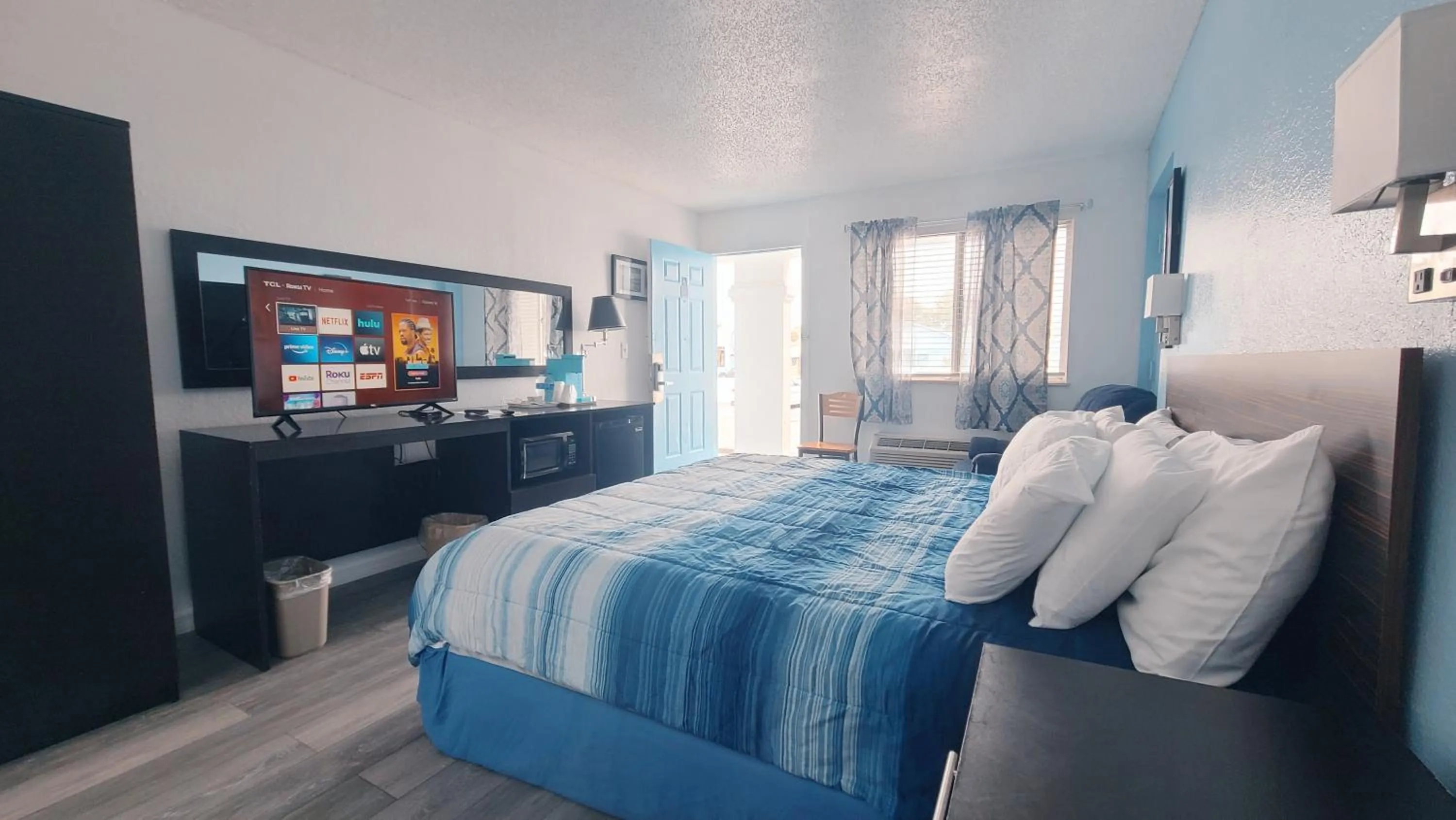 Photo of the whole room in Historic Inn - Saint Augustine