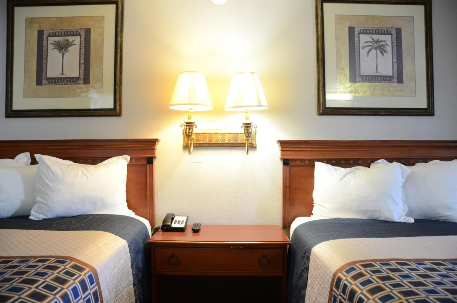 Bed in Lion Inn - Saint Augustine