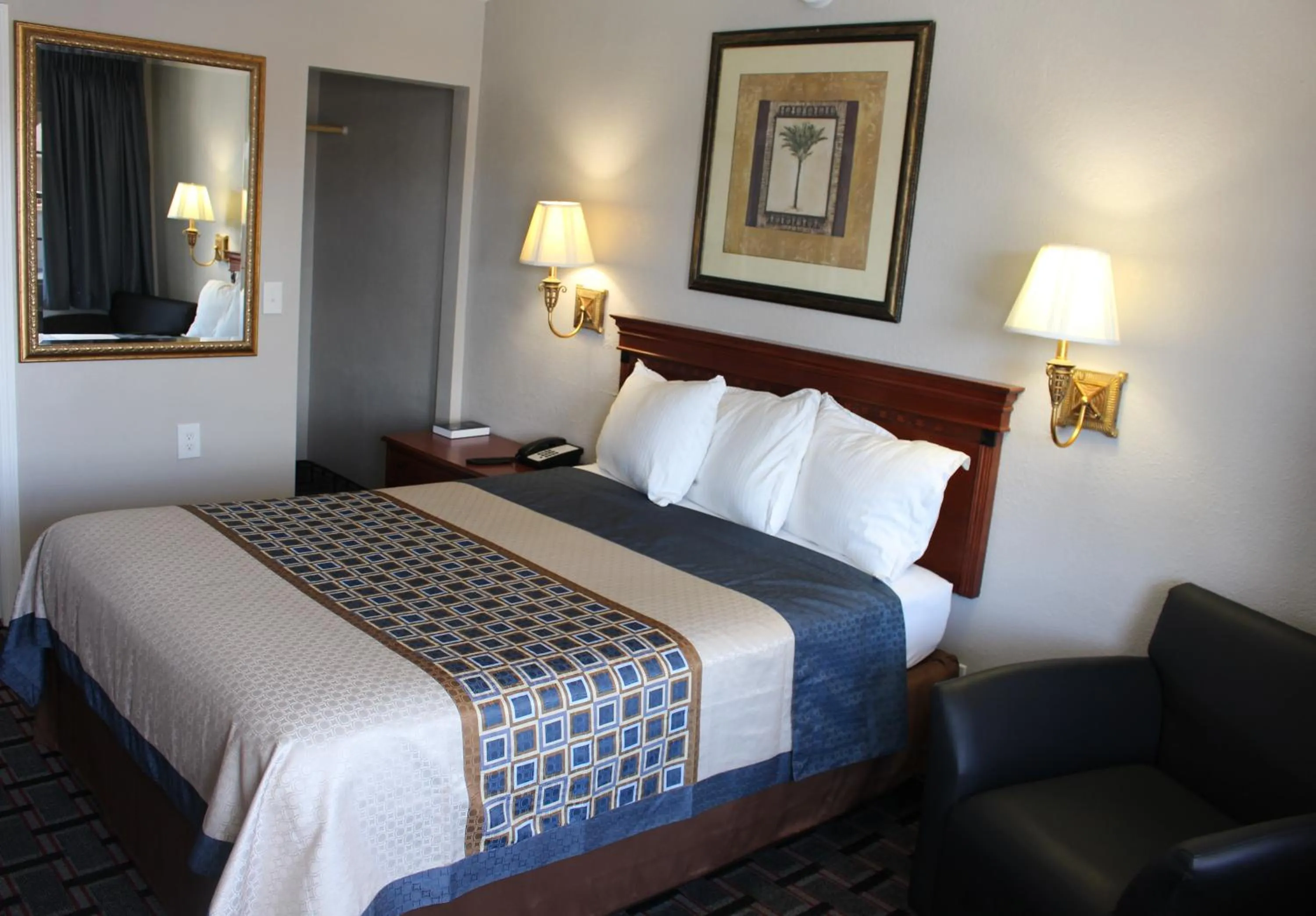 Bed in Lion Inn - Saint Augustine