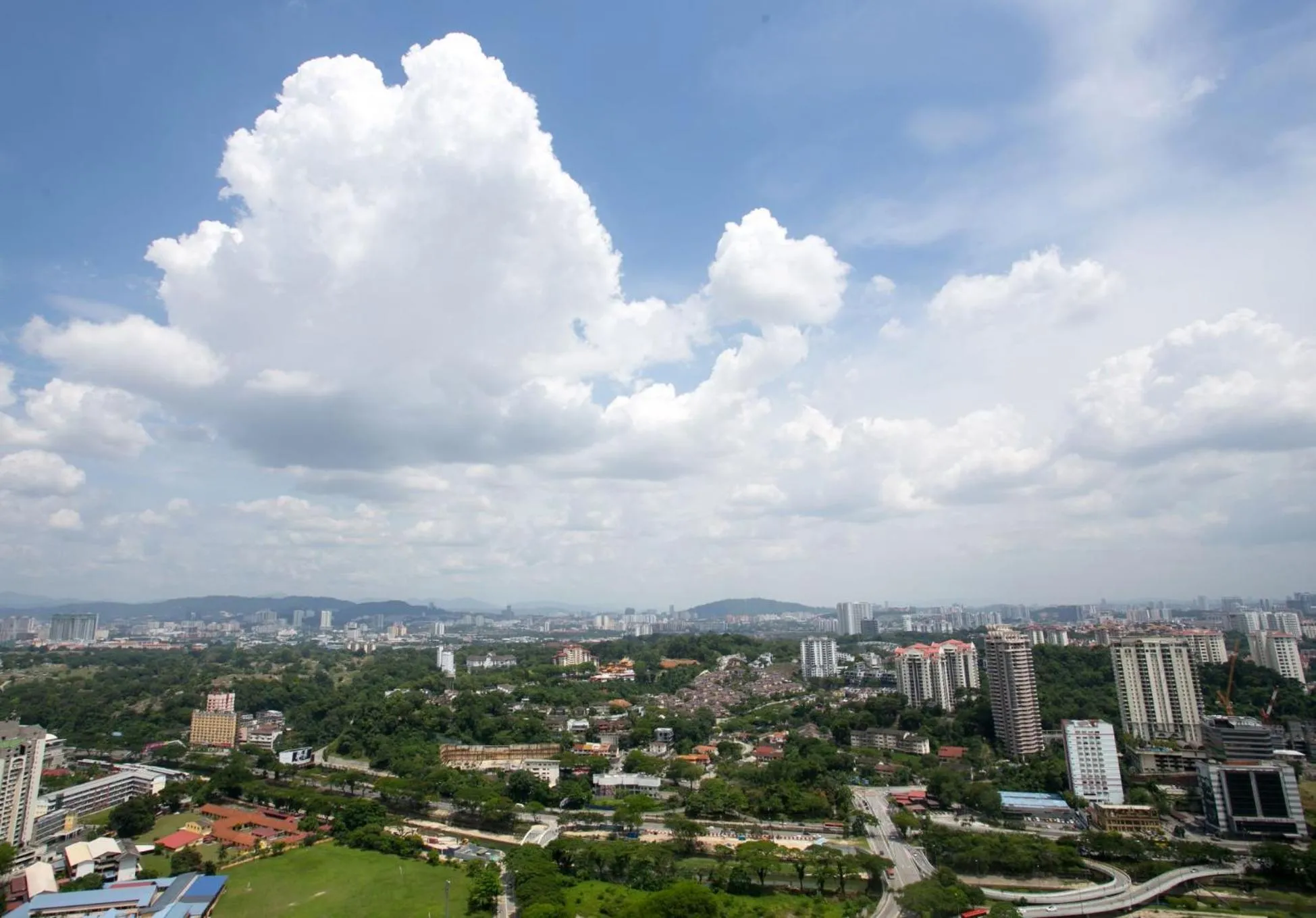 Balcony/Terrace in KL Sentral, EST Bangsar by SkyLimit Suites