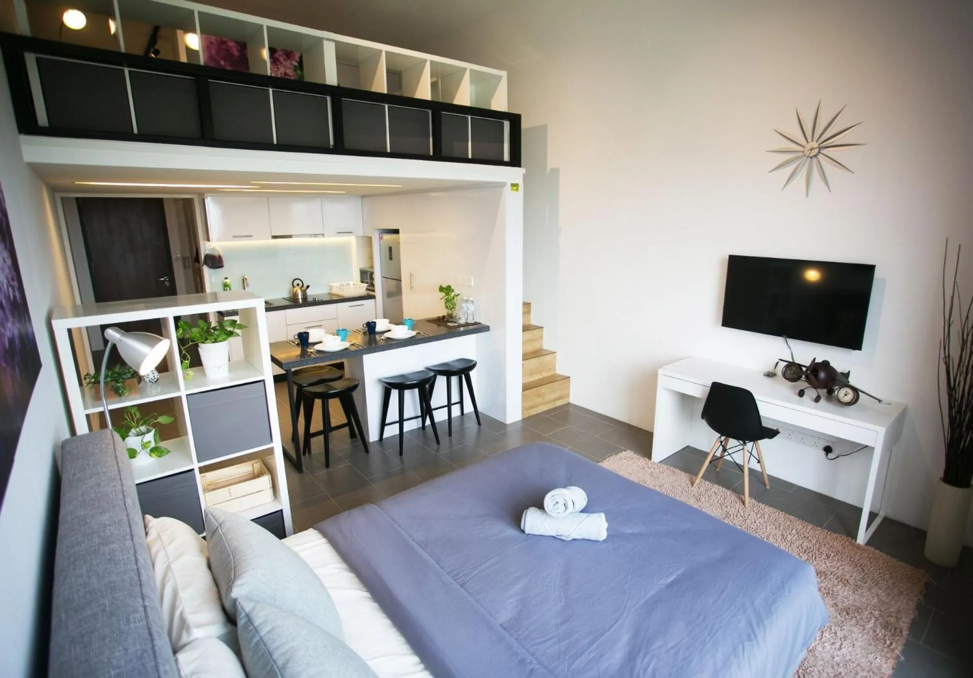 TV and multimedia, Bed in KL Sentral, EST Bangsar by SkyLimit Suites