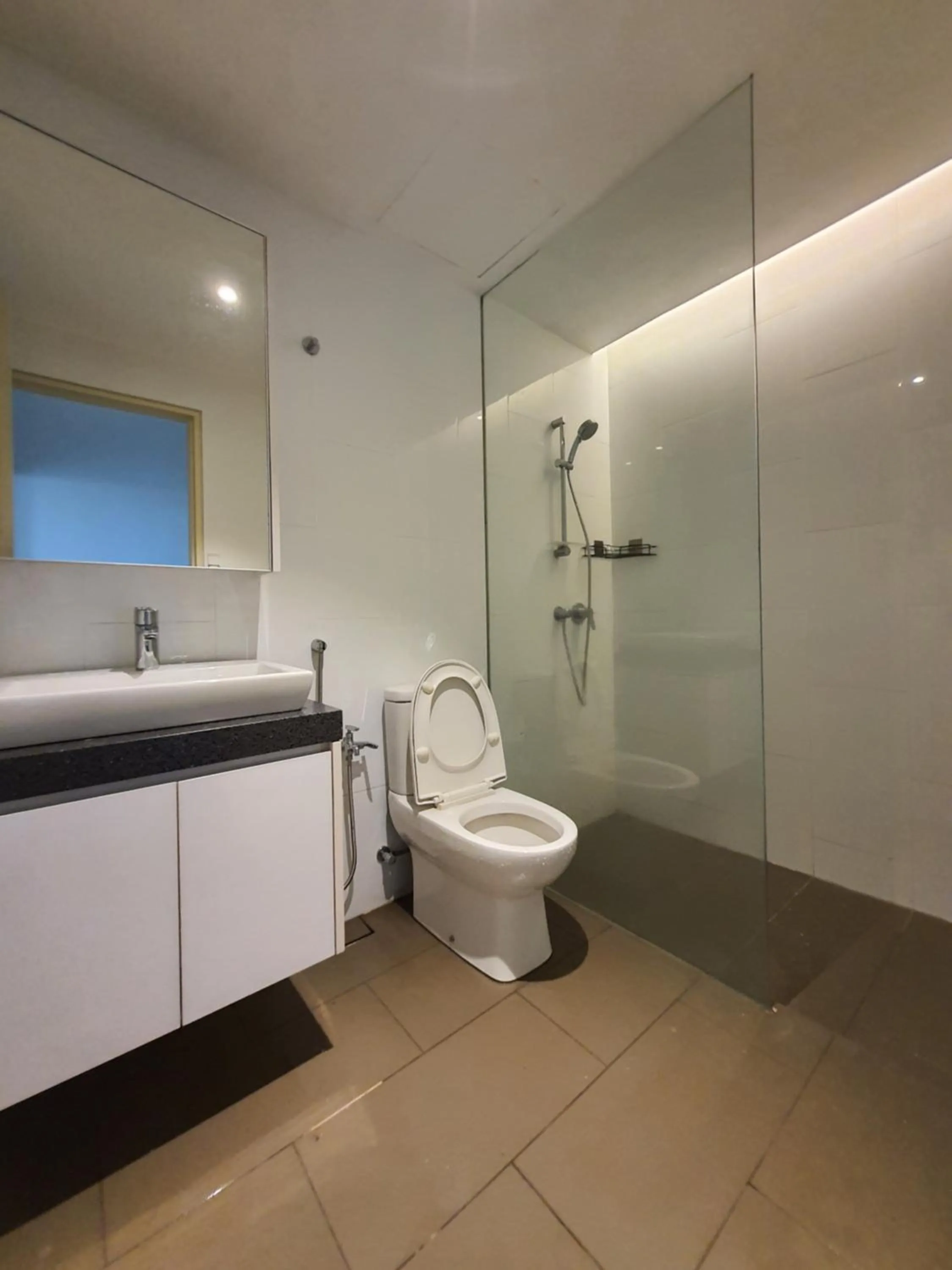 Bathroom in KL Sentral, EST Bangsar by SkyLimit Suites