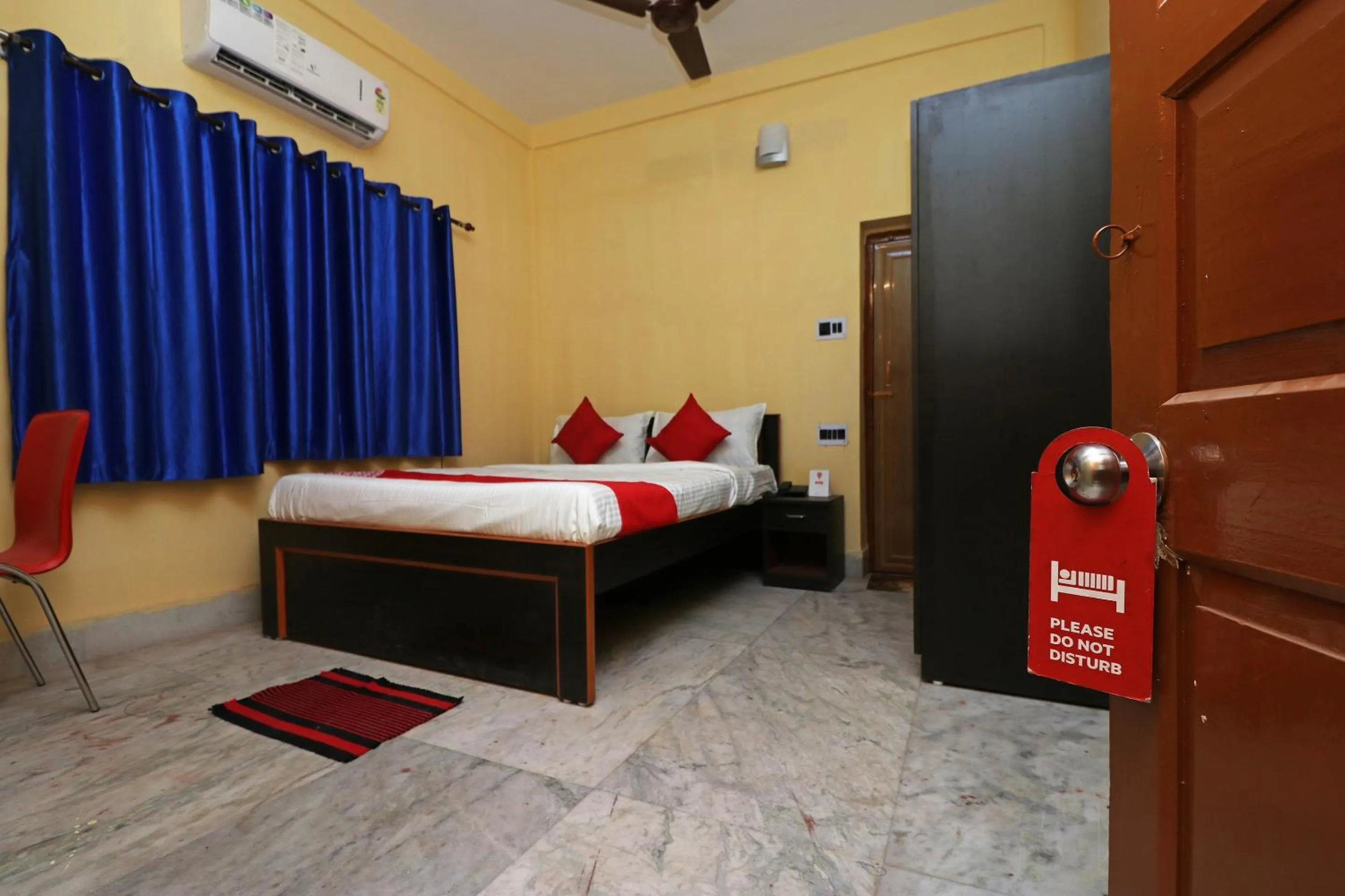 Bedroom, Bed in Hotel O Maa Tara Guest House