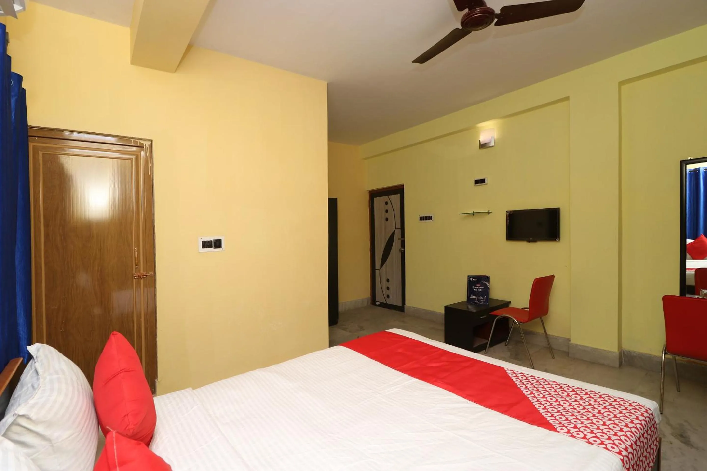 Bedroom, Bed in Hotel O Maa Tara Guest House
