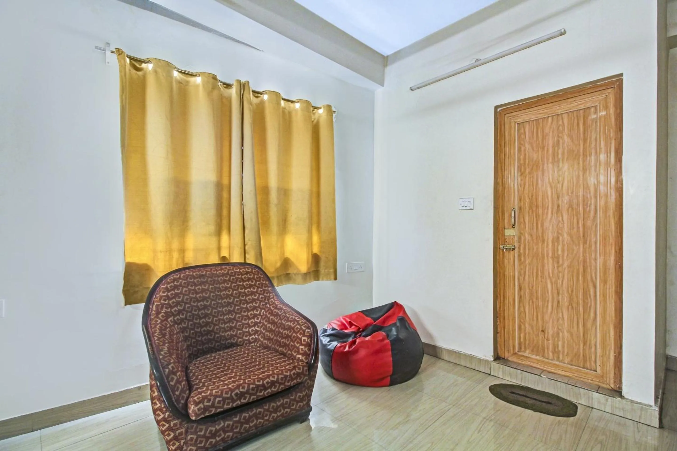 Bedroom in Hotel O The Jumbo Stay