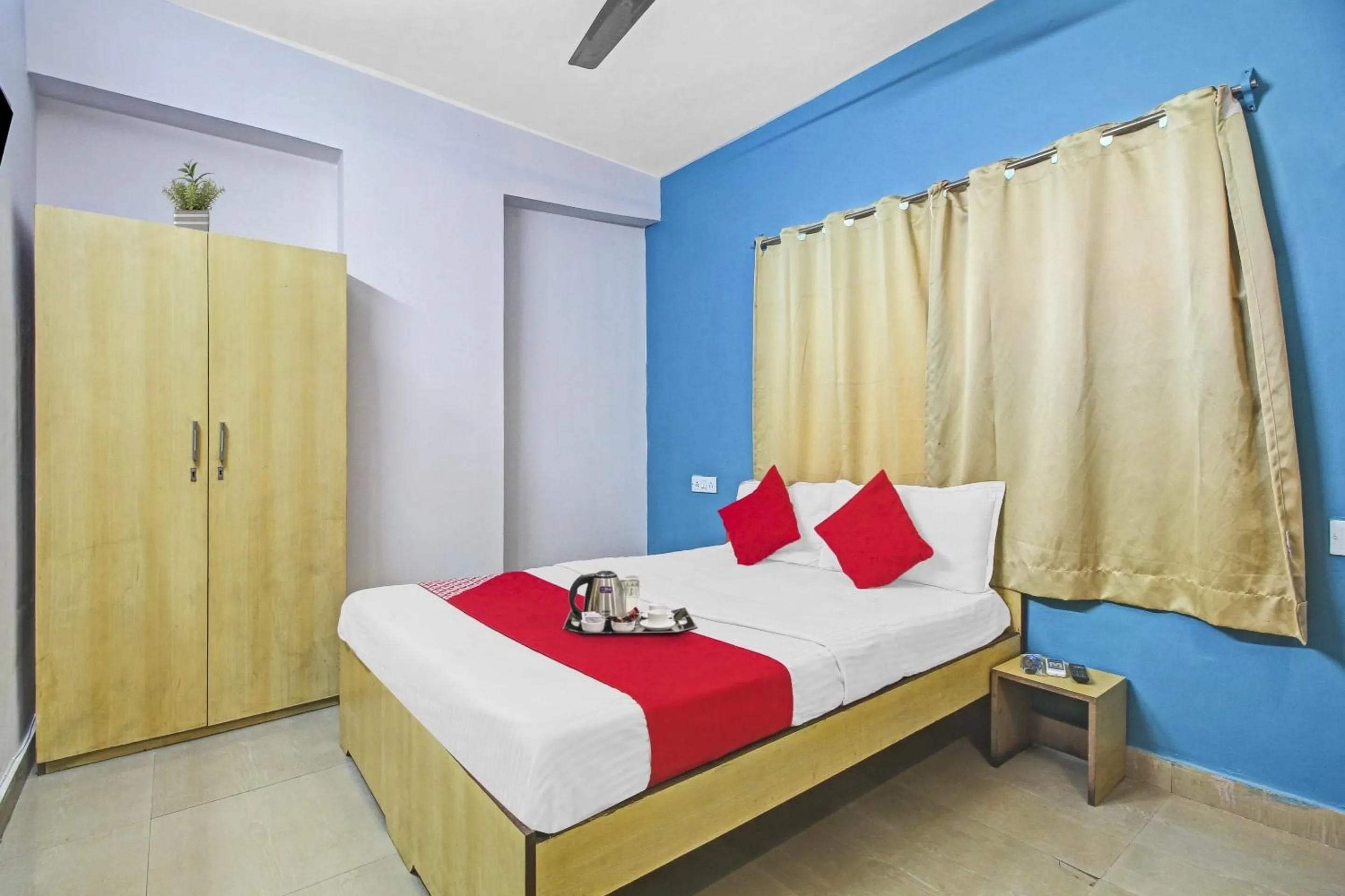 Bedroom, Bed in Hotel O The Jumbo Stay