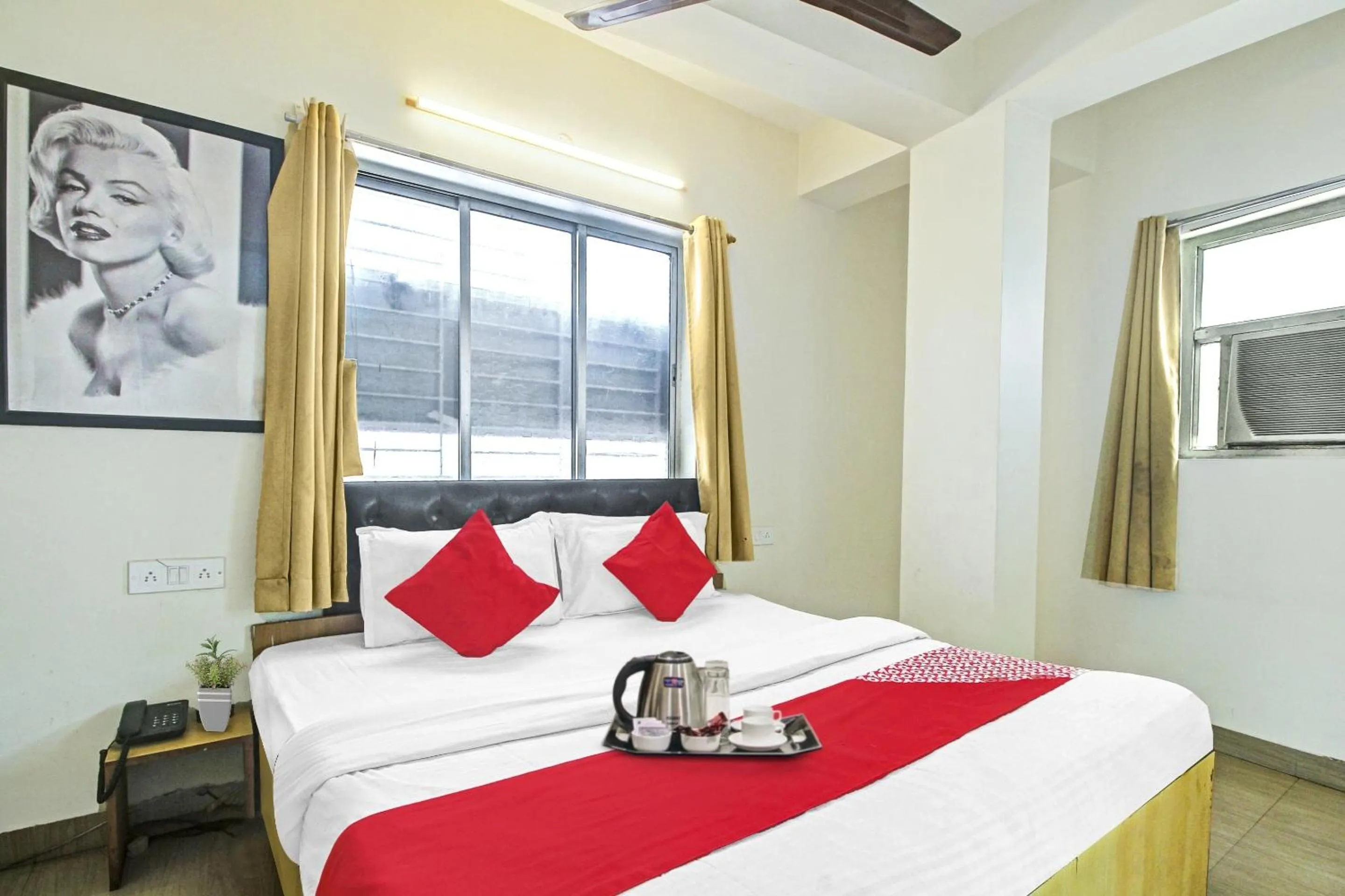 Lobby or reception, Bed in Hotel O The Jumbo Stay