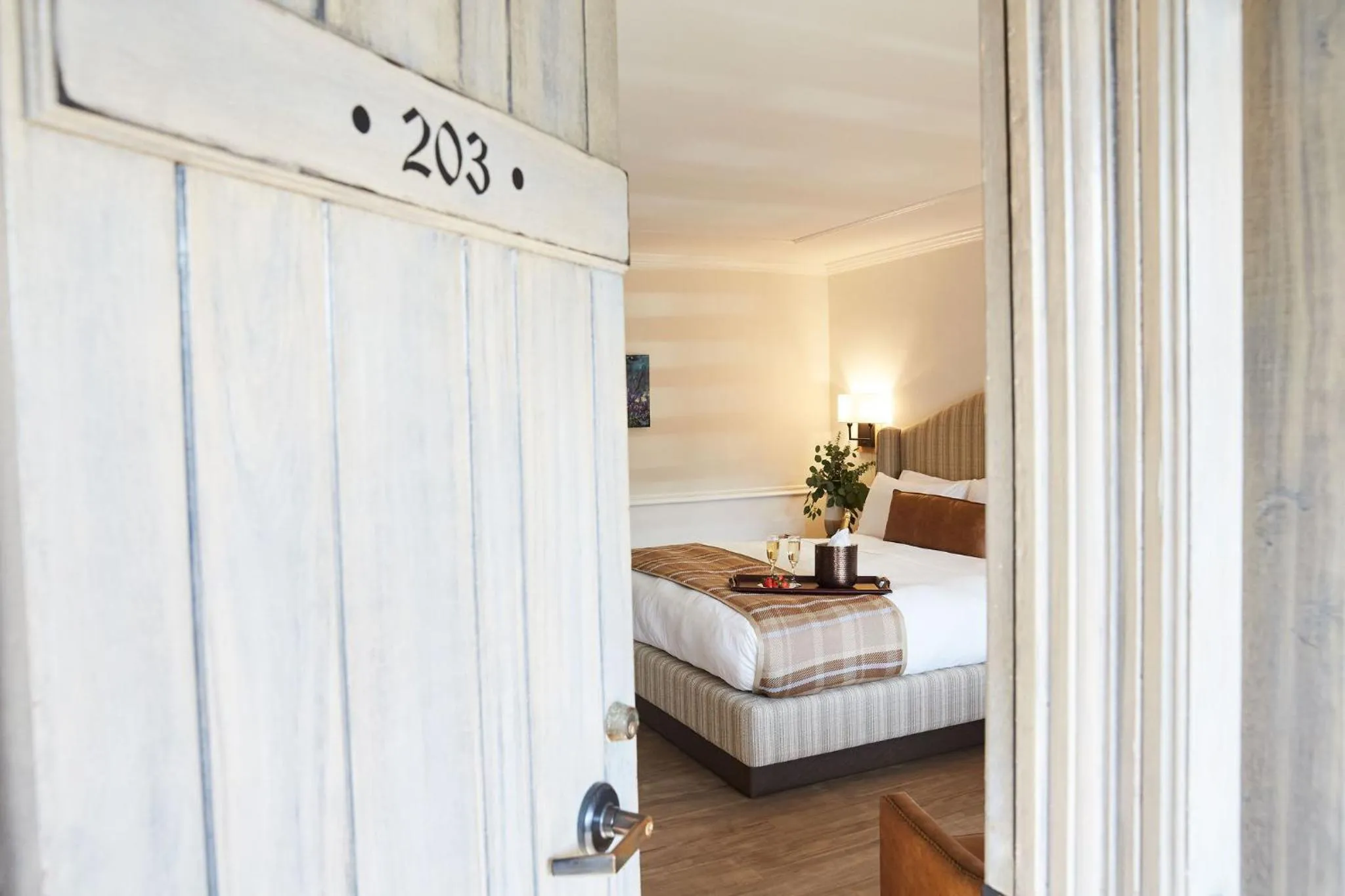 Bed in Coachman's Inn, A Four Sisters Inn