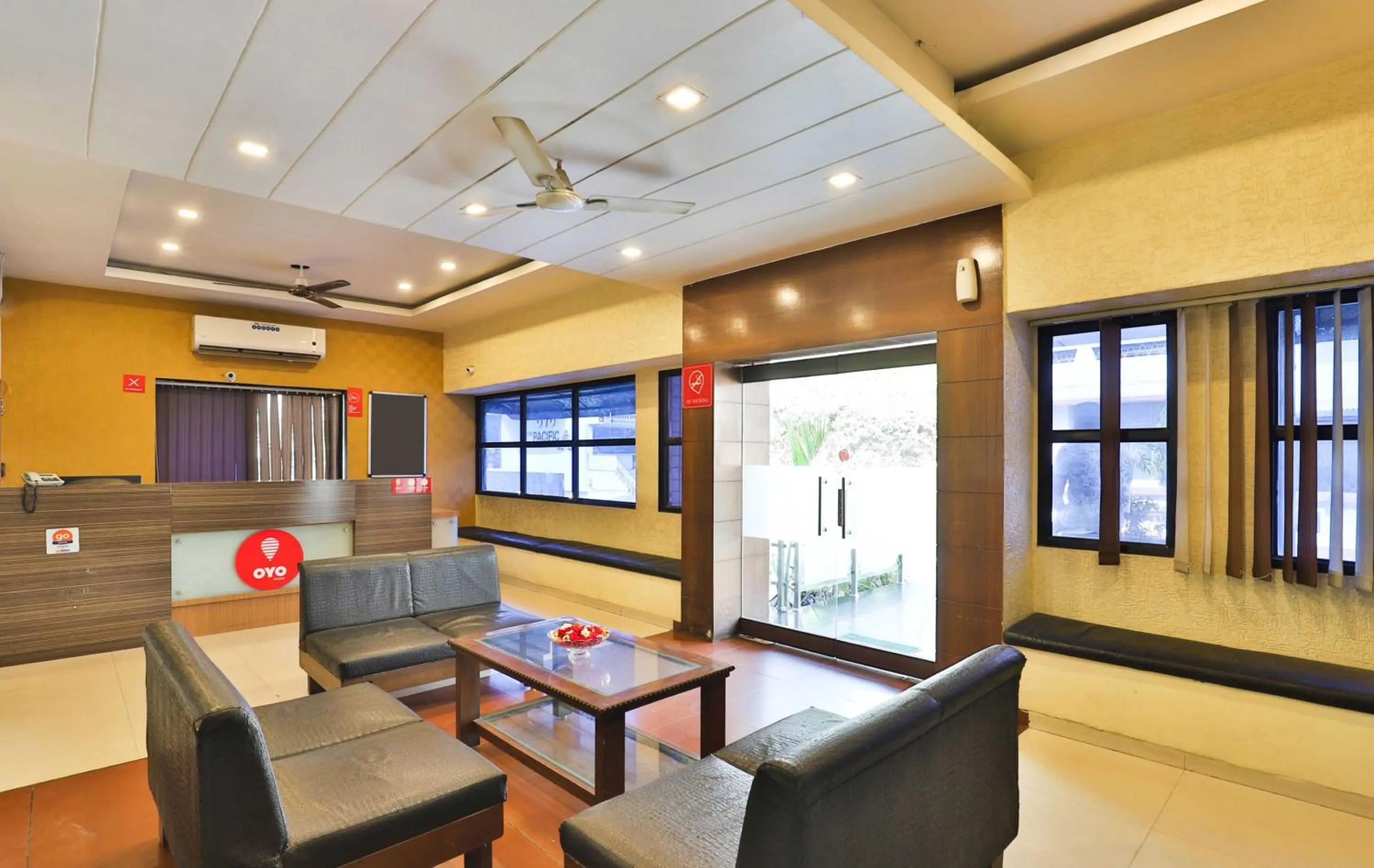 Bedroom in Hotel O Sunrise