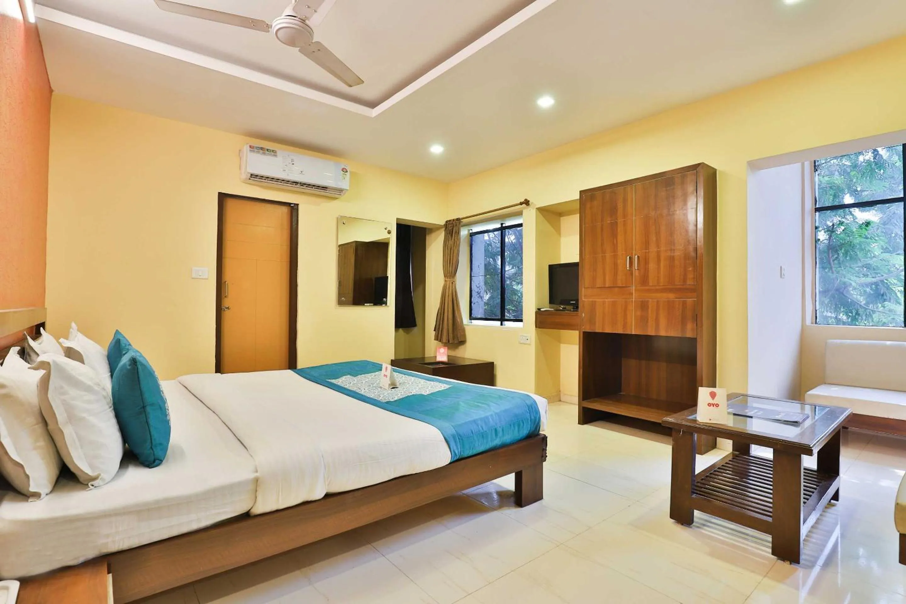 Bedroom, Bed in Hotel O Sunrise