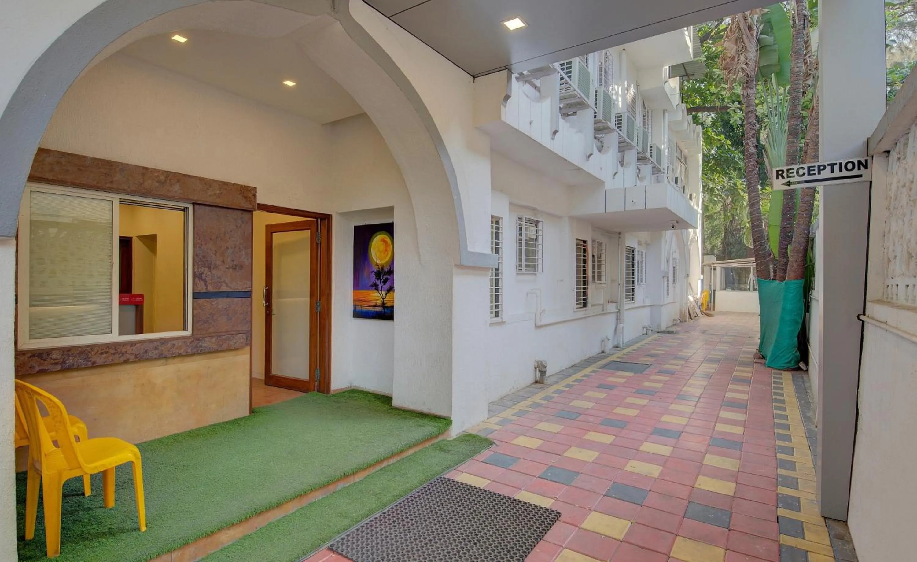 Facade/entrance in Collection O Sunshine Near Inox