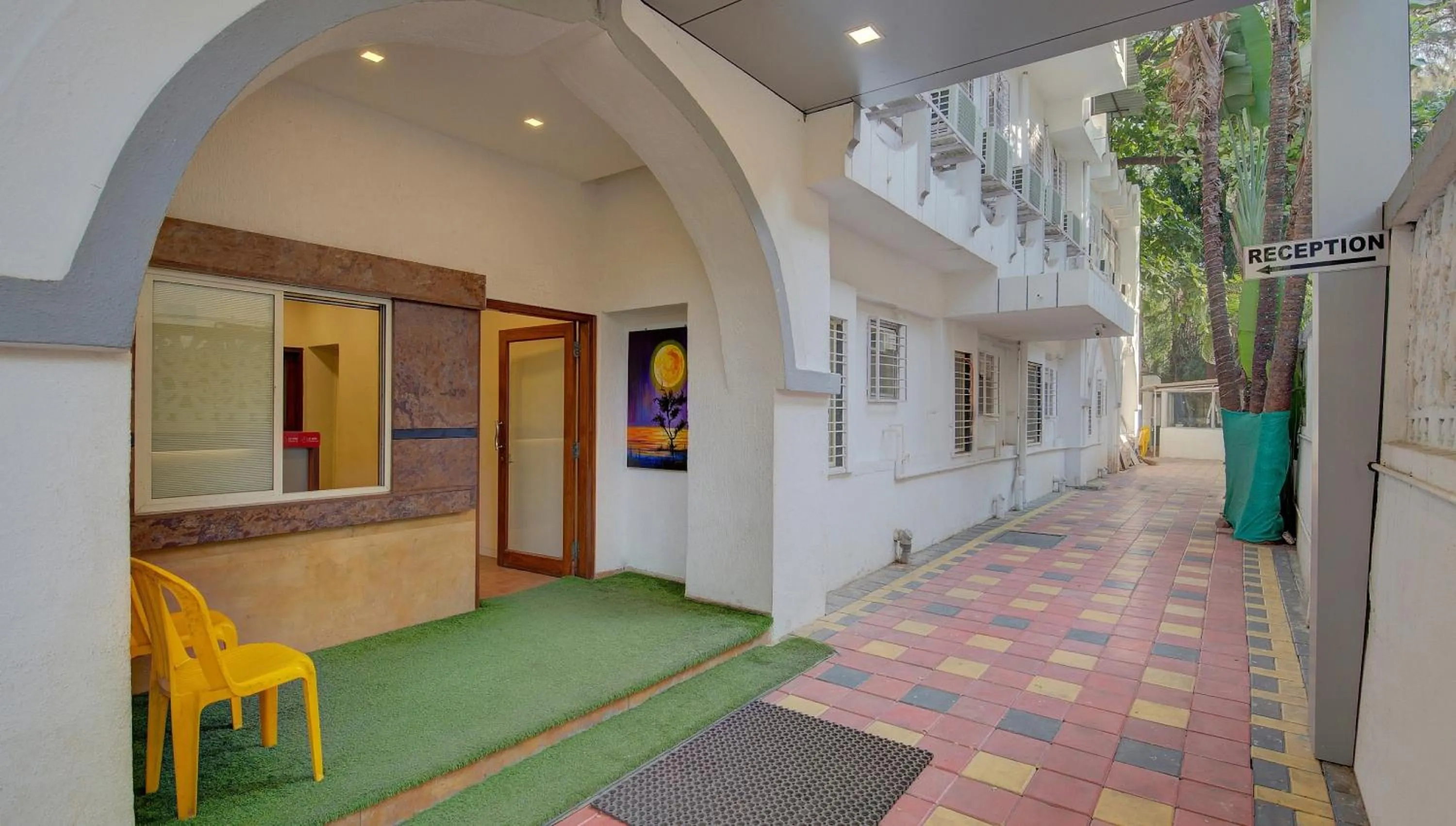 Facade/entrance in Collection O Sunshine Near Inox