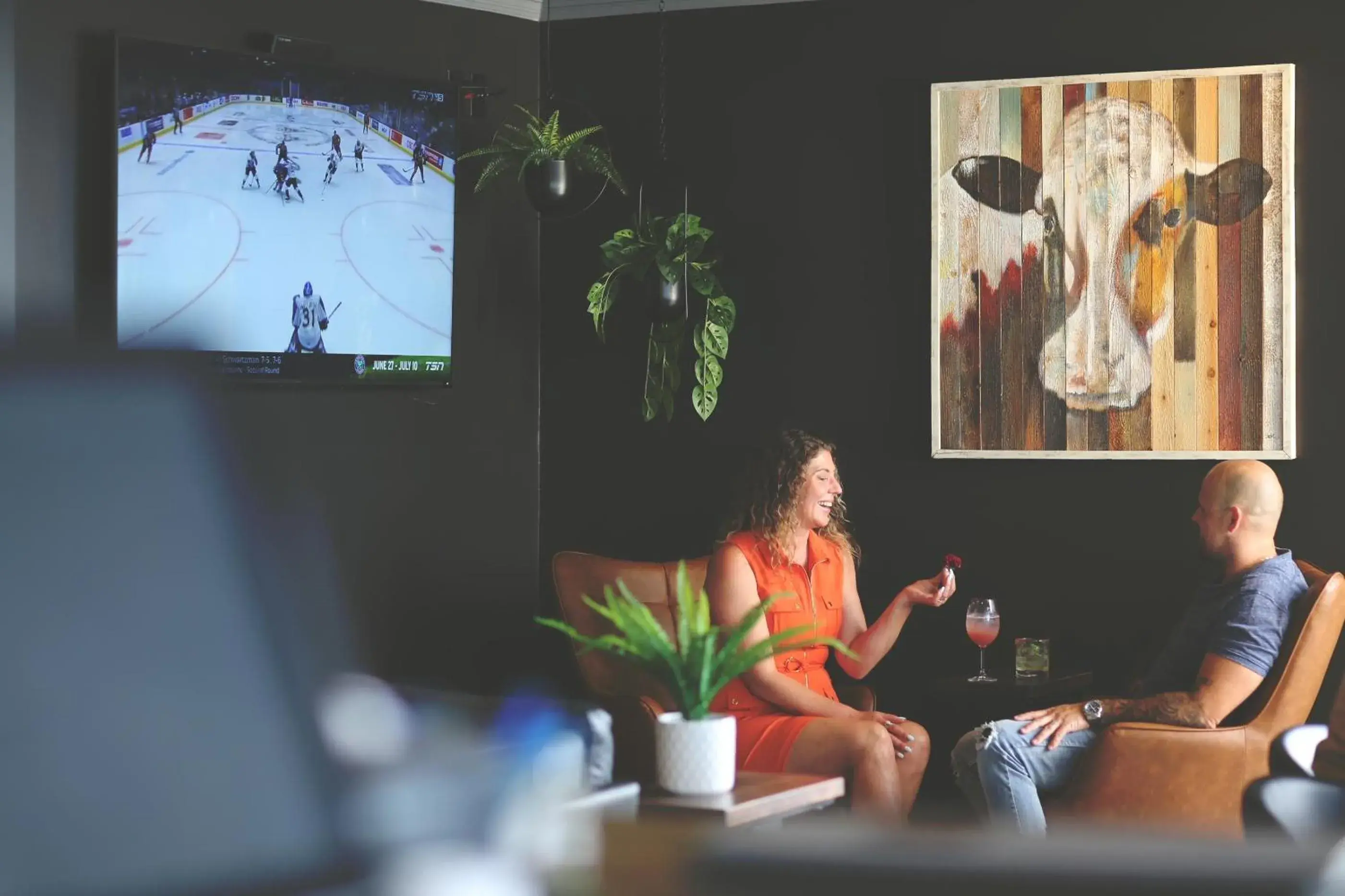 Restaurant/places to eat in Oceanfront Suites at Cowichan Bay Restaurant/places to eat in Oceanfront Suites at Cowichan Bay