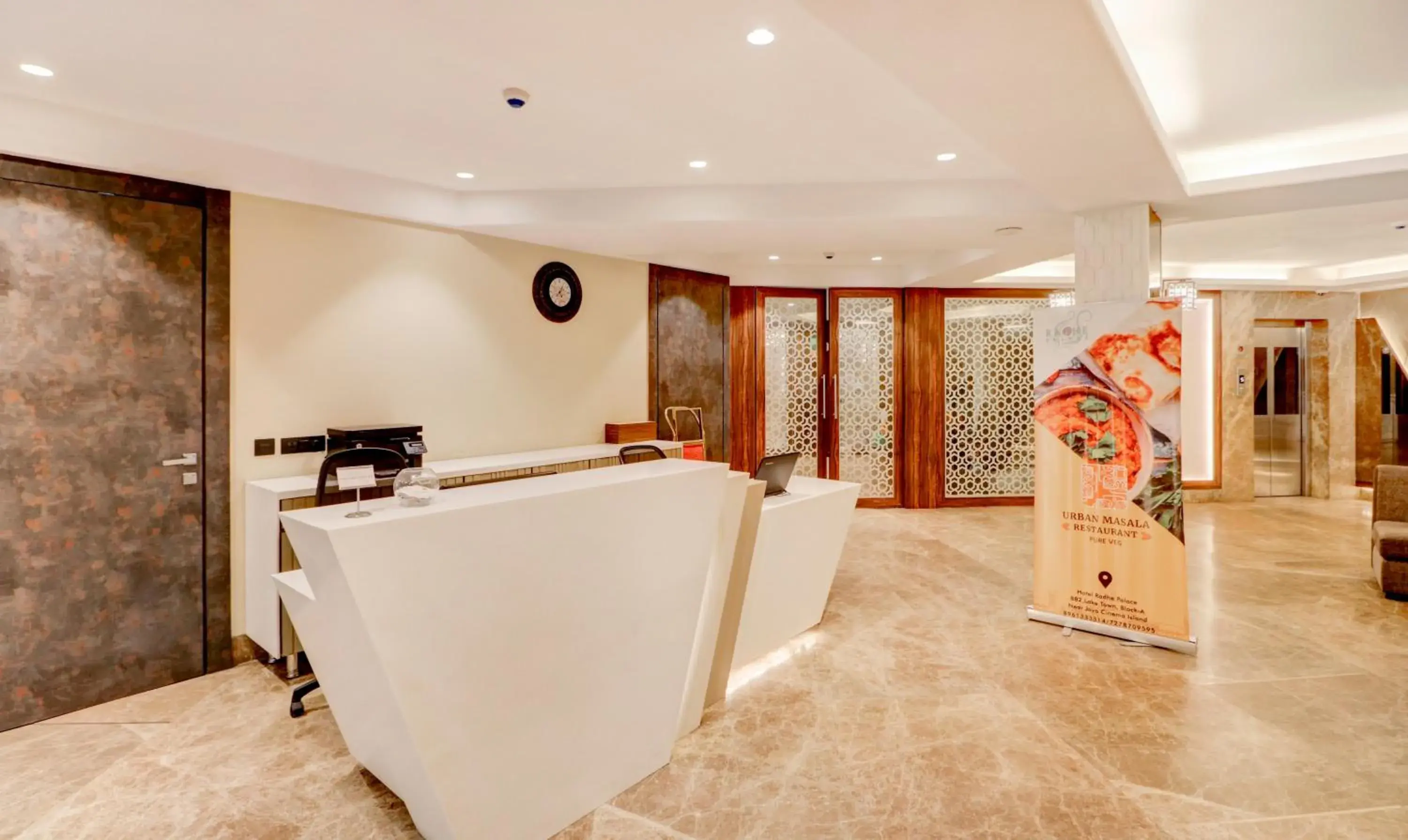 Lobby or reception in Treebo Radhe Palace, Lake Town Lobby or reception in Treebo Radhe Palace, Lake Town