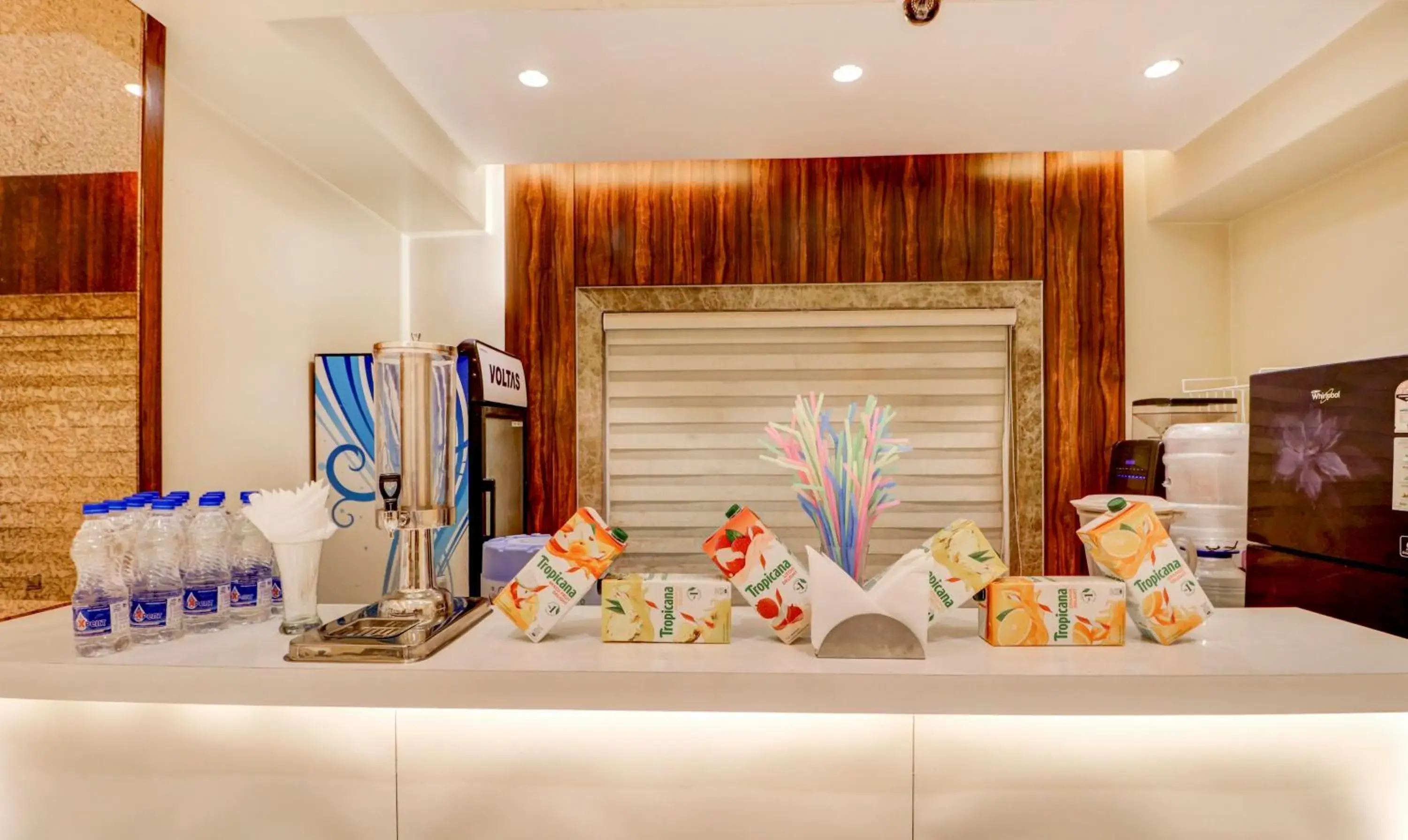 Food in Treebo Radhe Palace, Lake Town Food in Treebo Radhe Palace, Lake Town