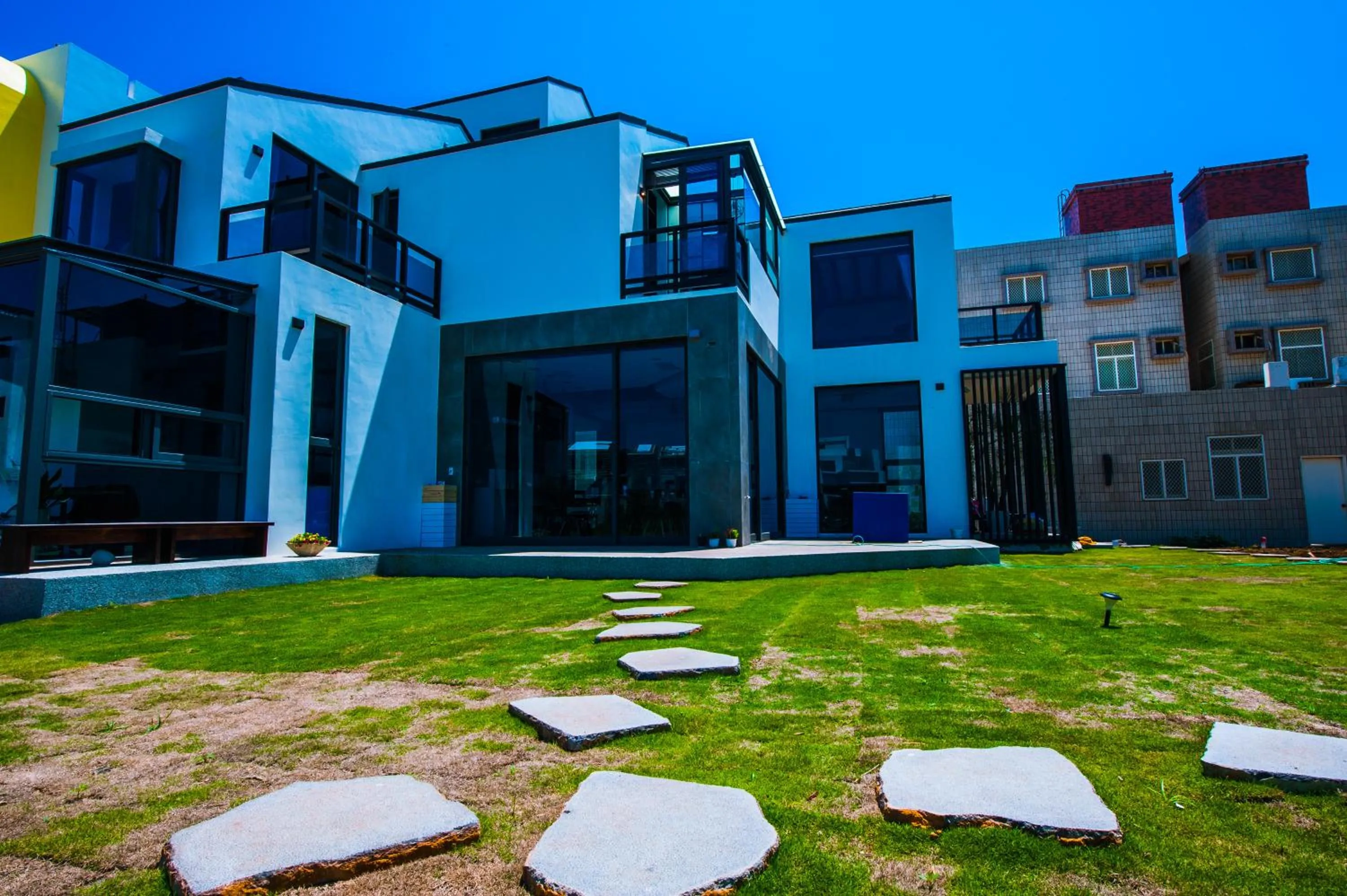 Property building in Pathway Inn