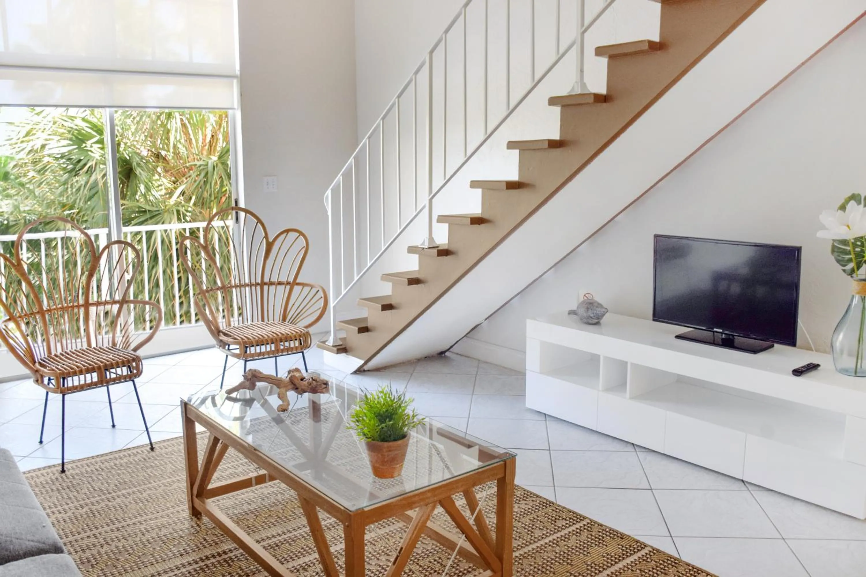 Living room in Coral Reef at Key Biscayne