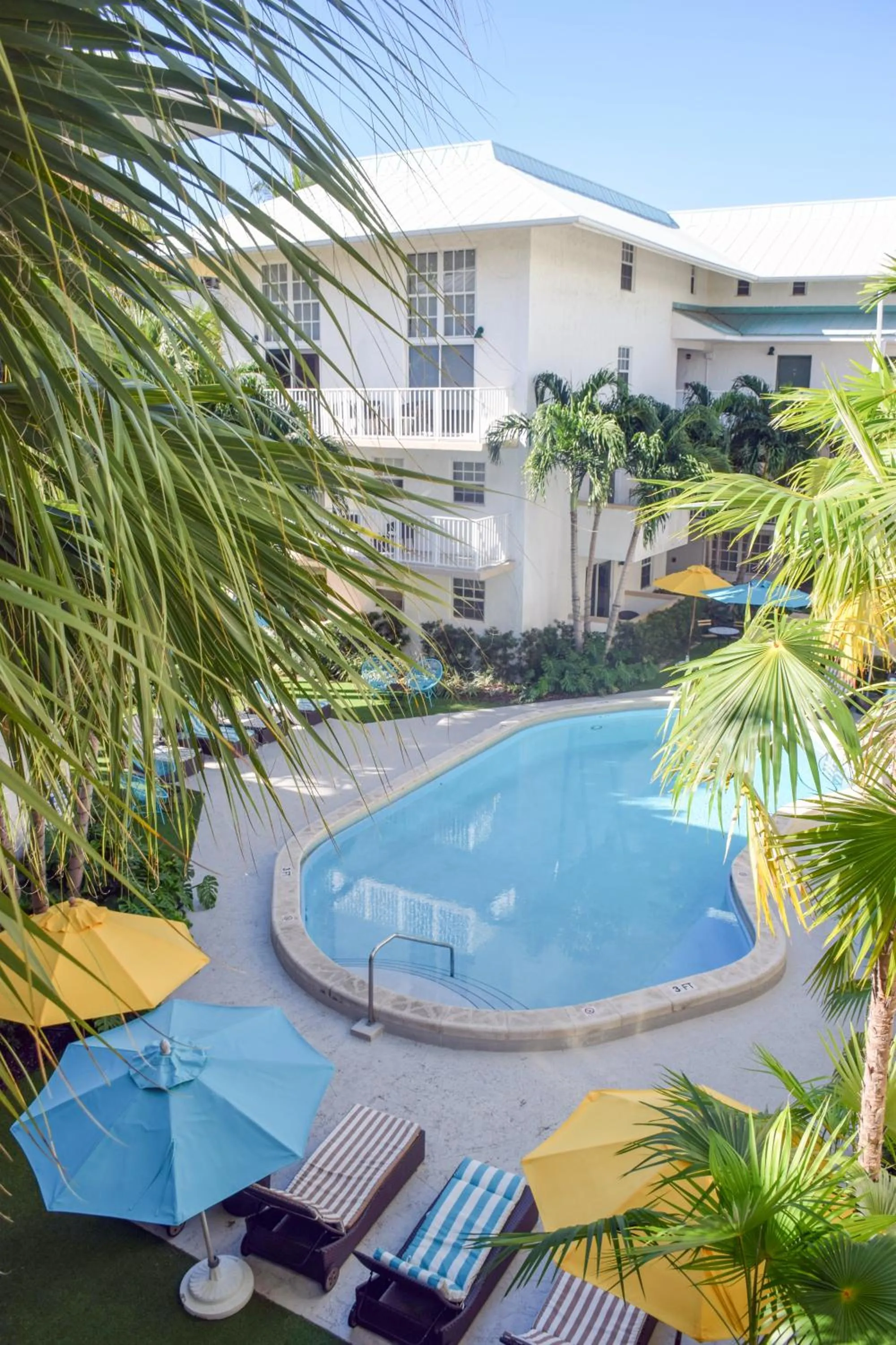 Patio in Coral Reef at Key Biscayne