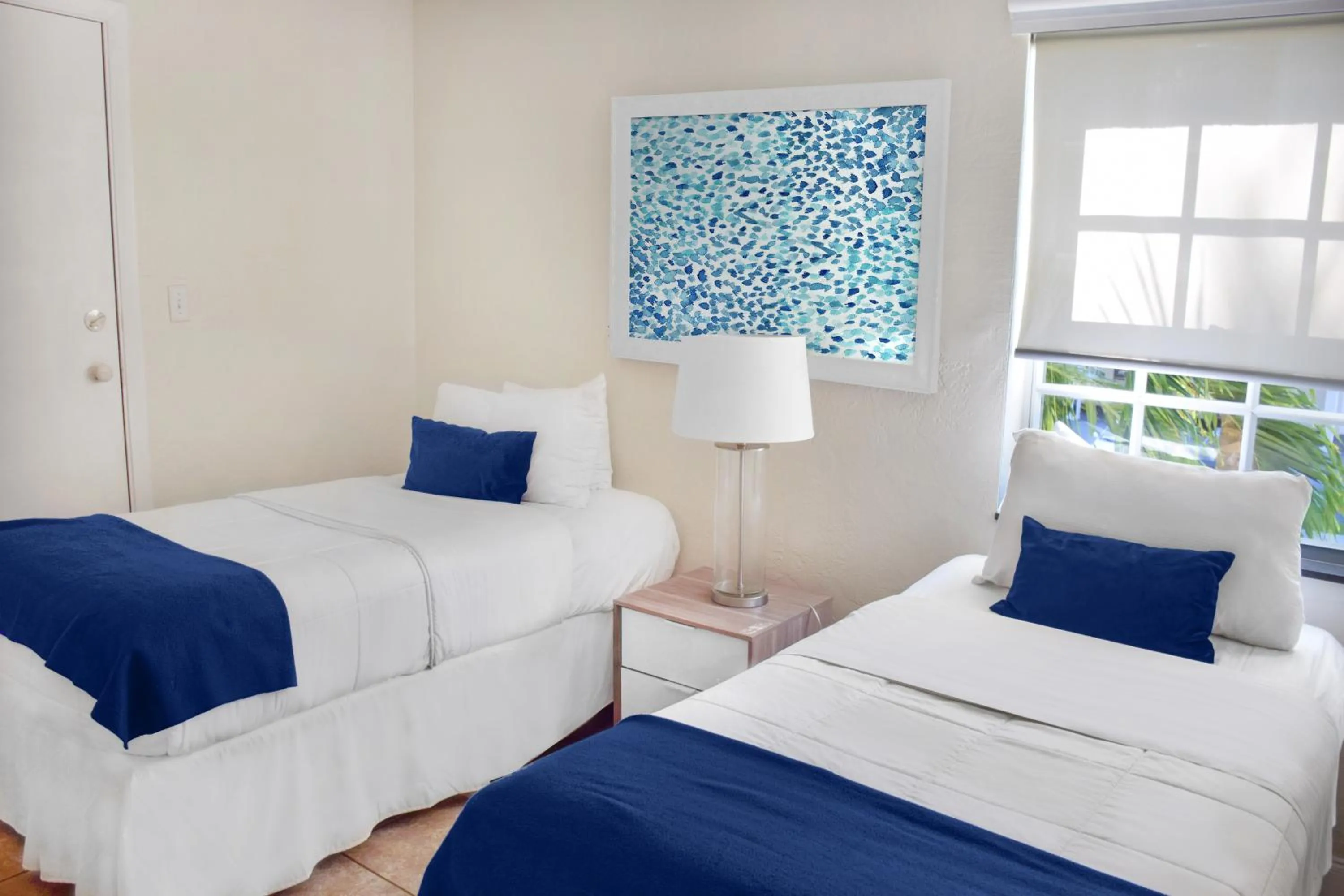 Bedroom, Bed in Coral Reef at Key Biscayne