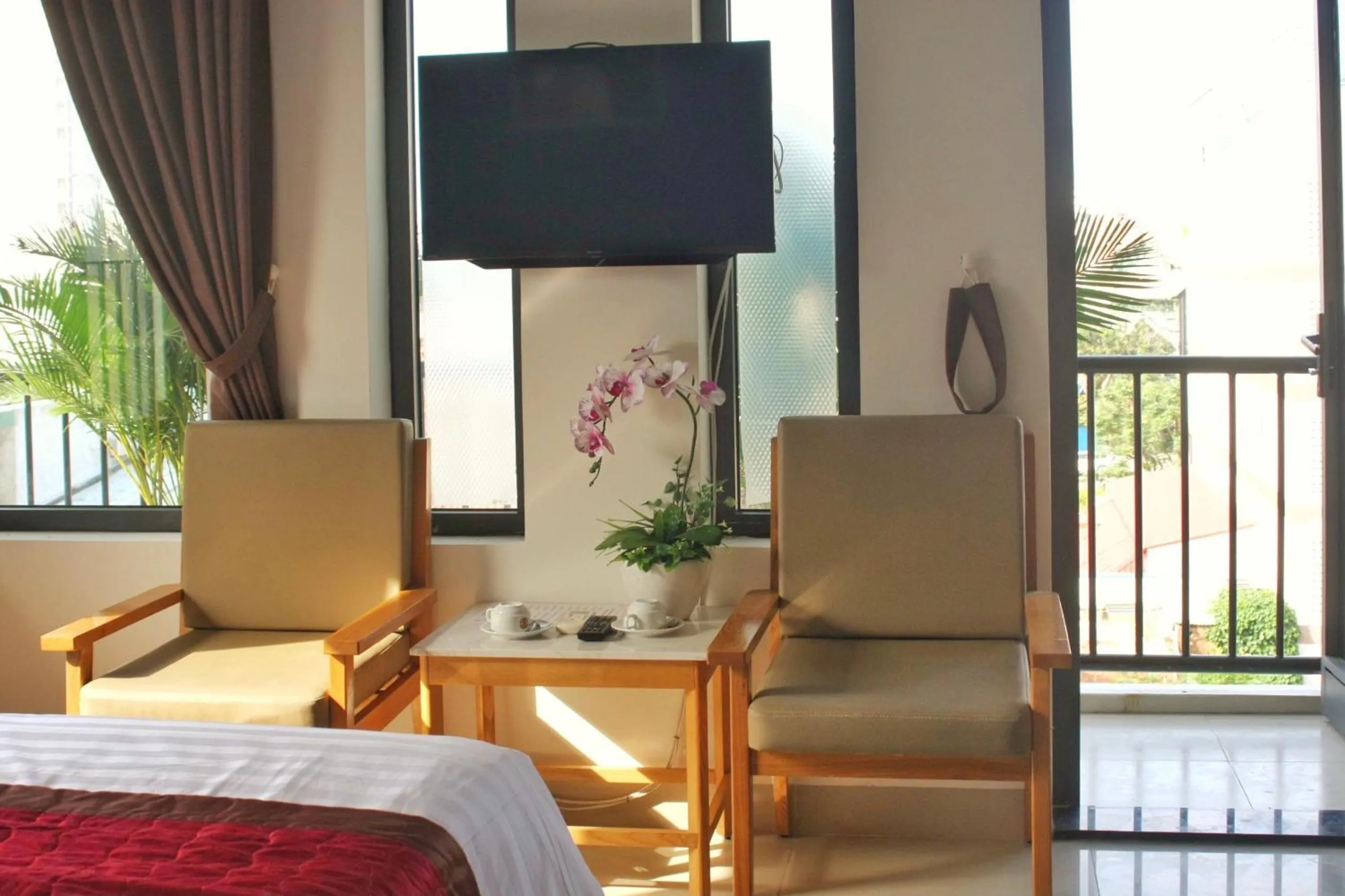 Bedroom, Bed in Marigold Hotel & Apartment