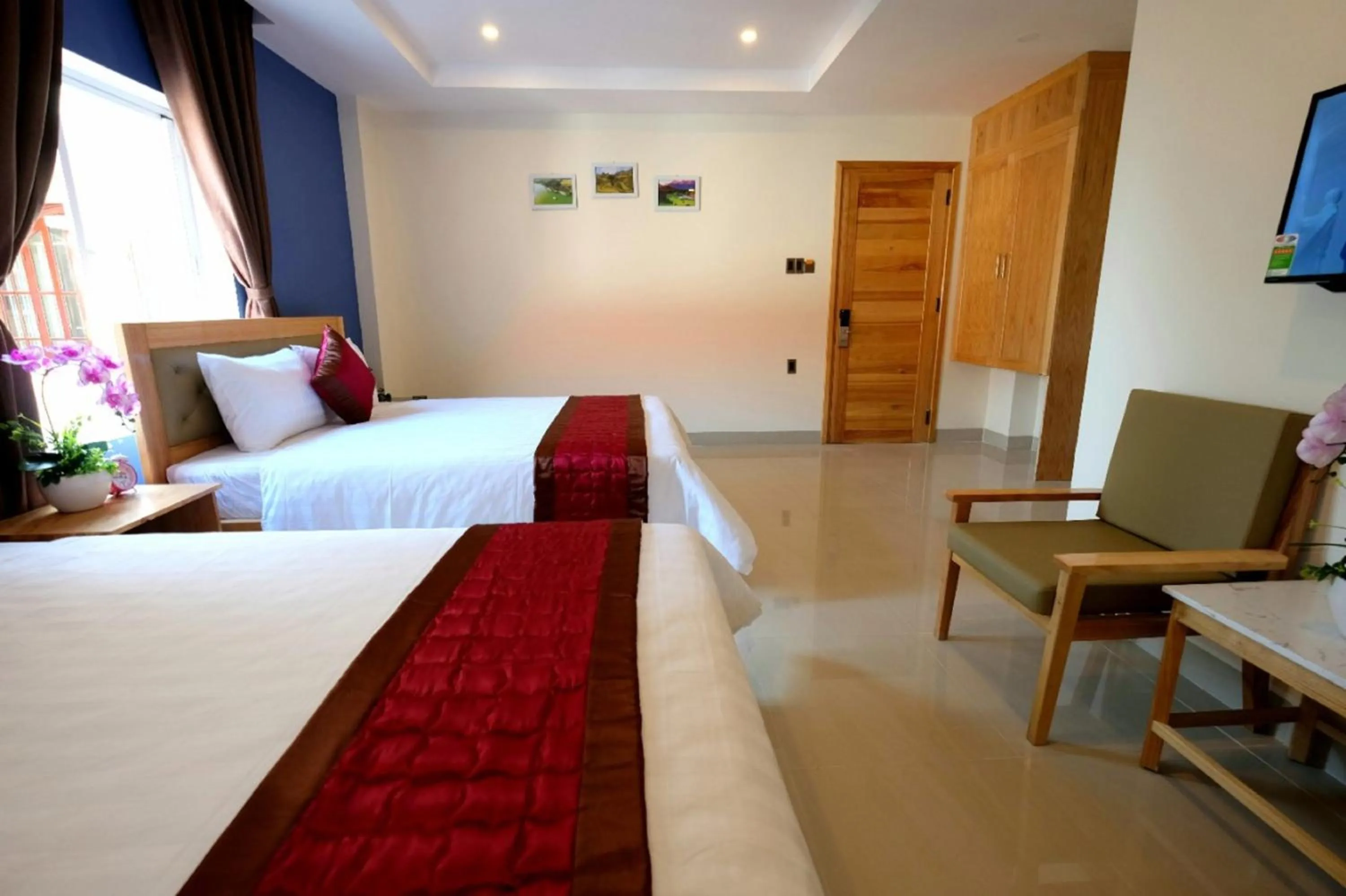 Bed in Marigold Hotel & Apartment