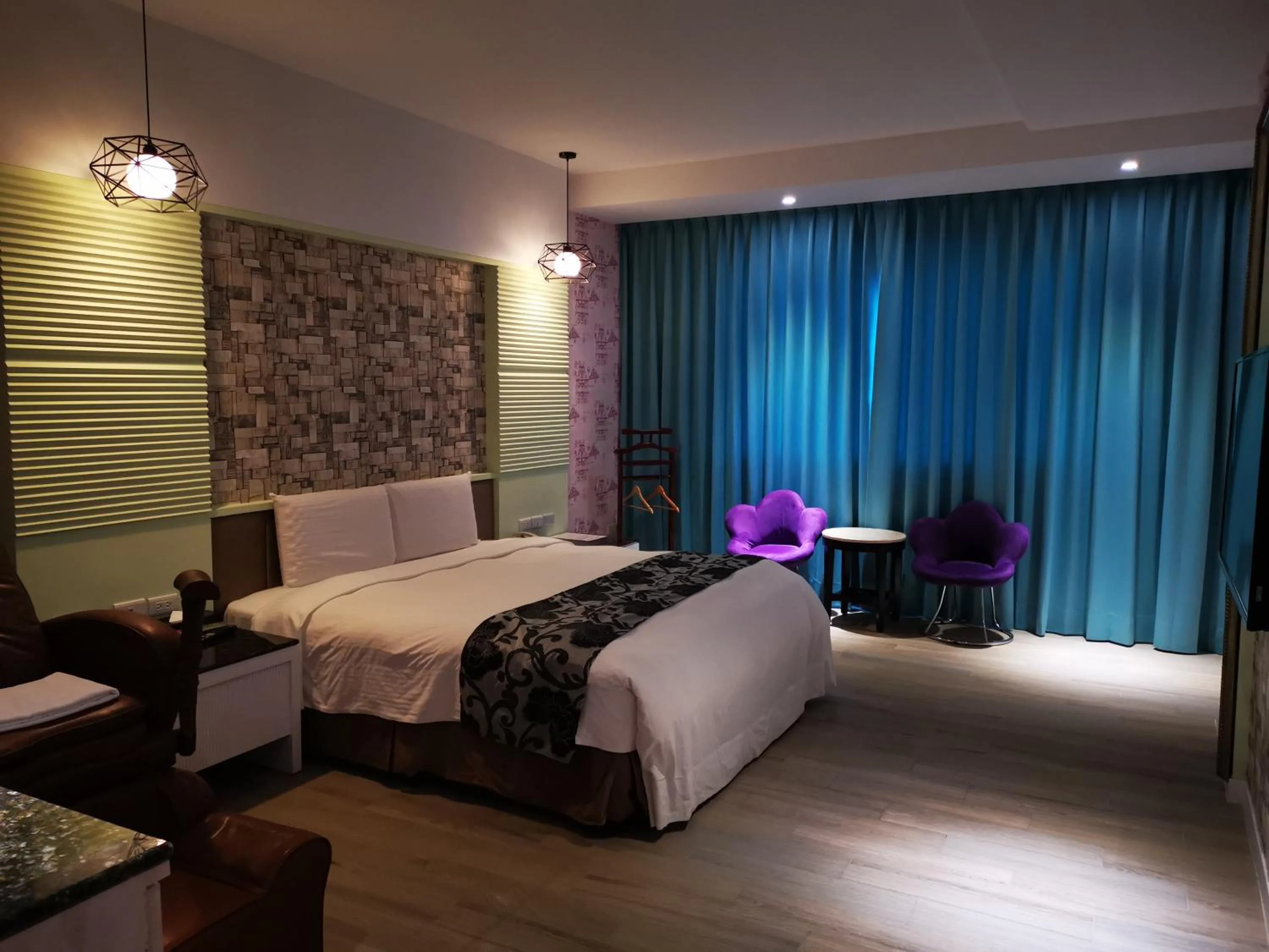 Bed in Love Story Motel