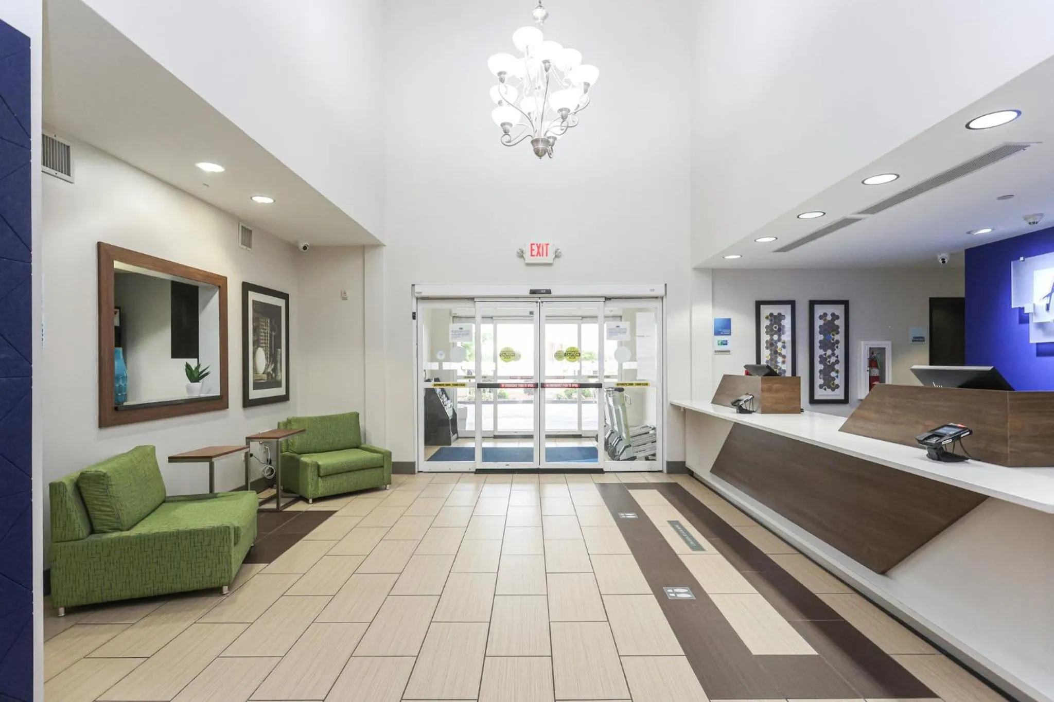 Property building in Holiday Inn Express Tulsa South Bixby by IHG