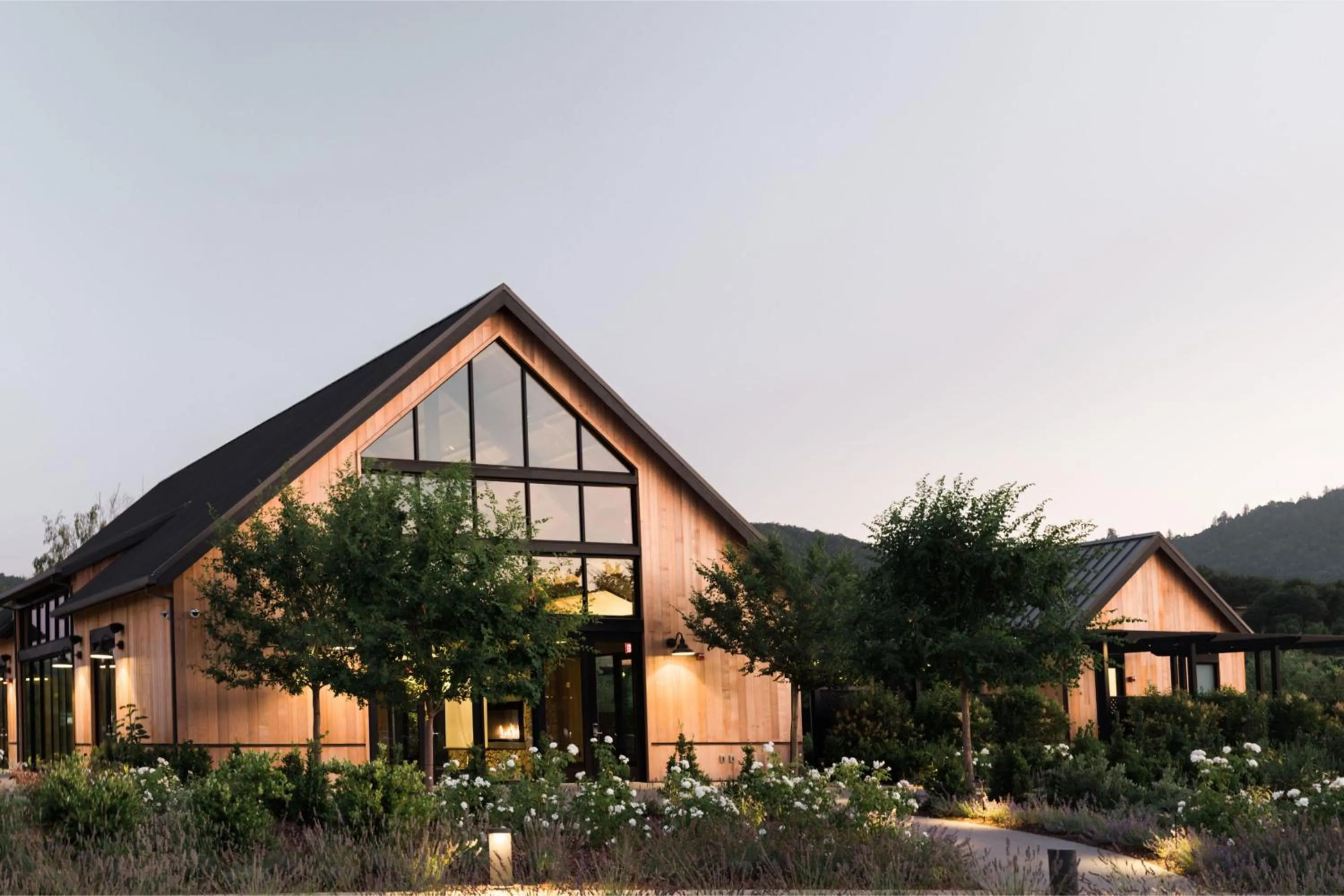 Facade/entrance in The Estate Yountville