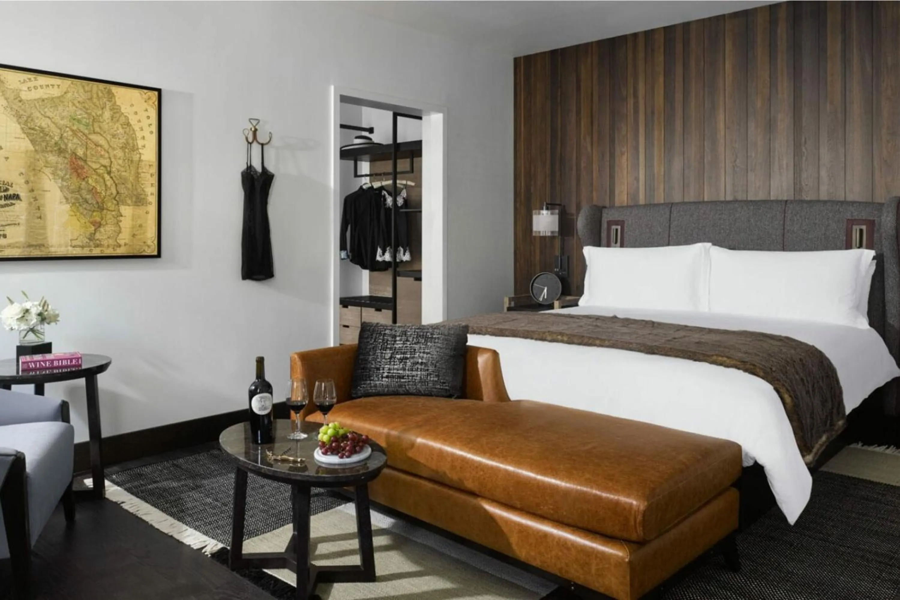 Bedroom, Bed in The Estate Yountville