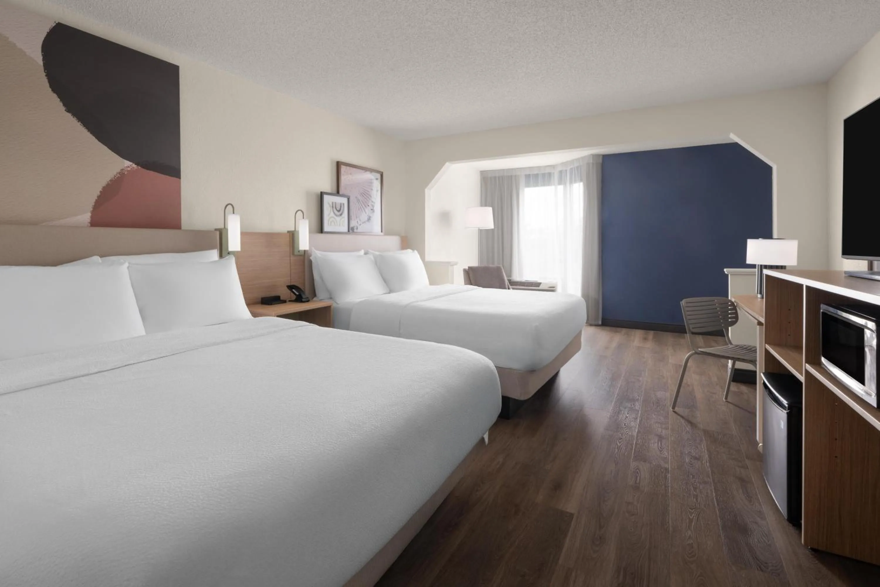 Bed in Spark By Hilton Florence North I-95, Sc