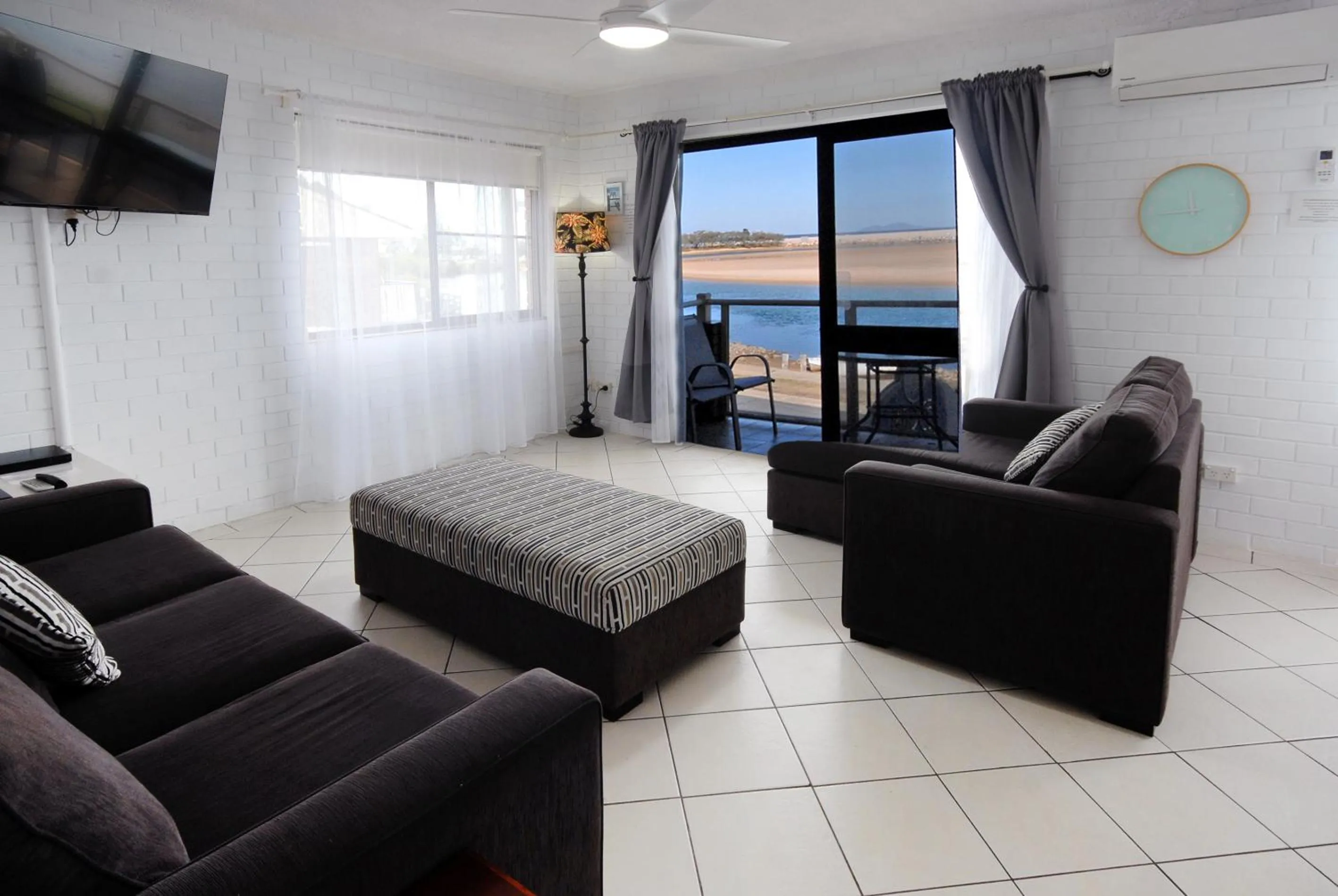 Marcel Towers Holiday Apartments