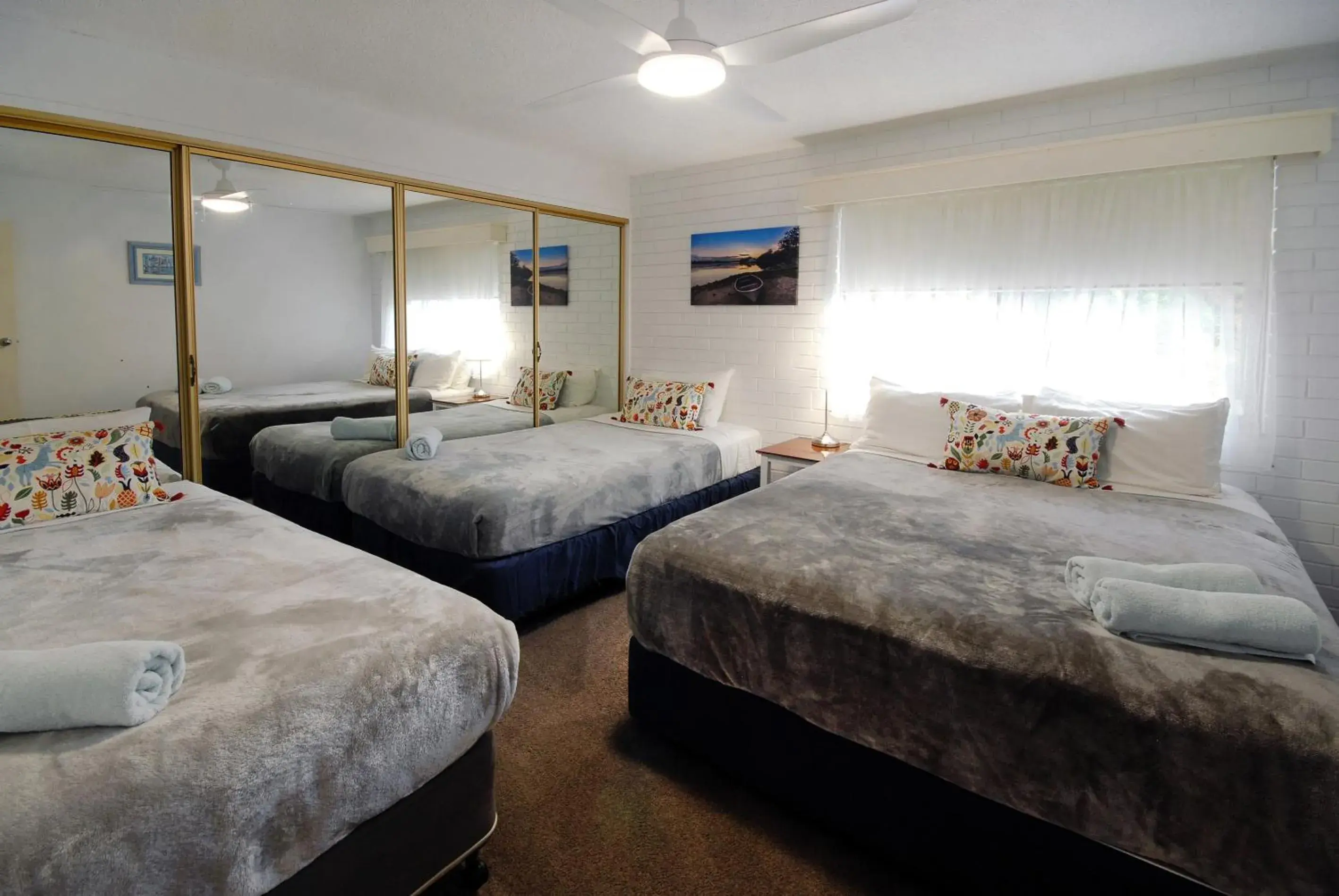 Superior Two-Bedroom Apartment with Ocean View in Marcel Towers Holiday Apartments Superior Two-Bedroom Apartment with Ocean View in Marcel Towers Holiday Apartments